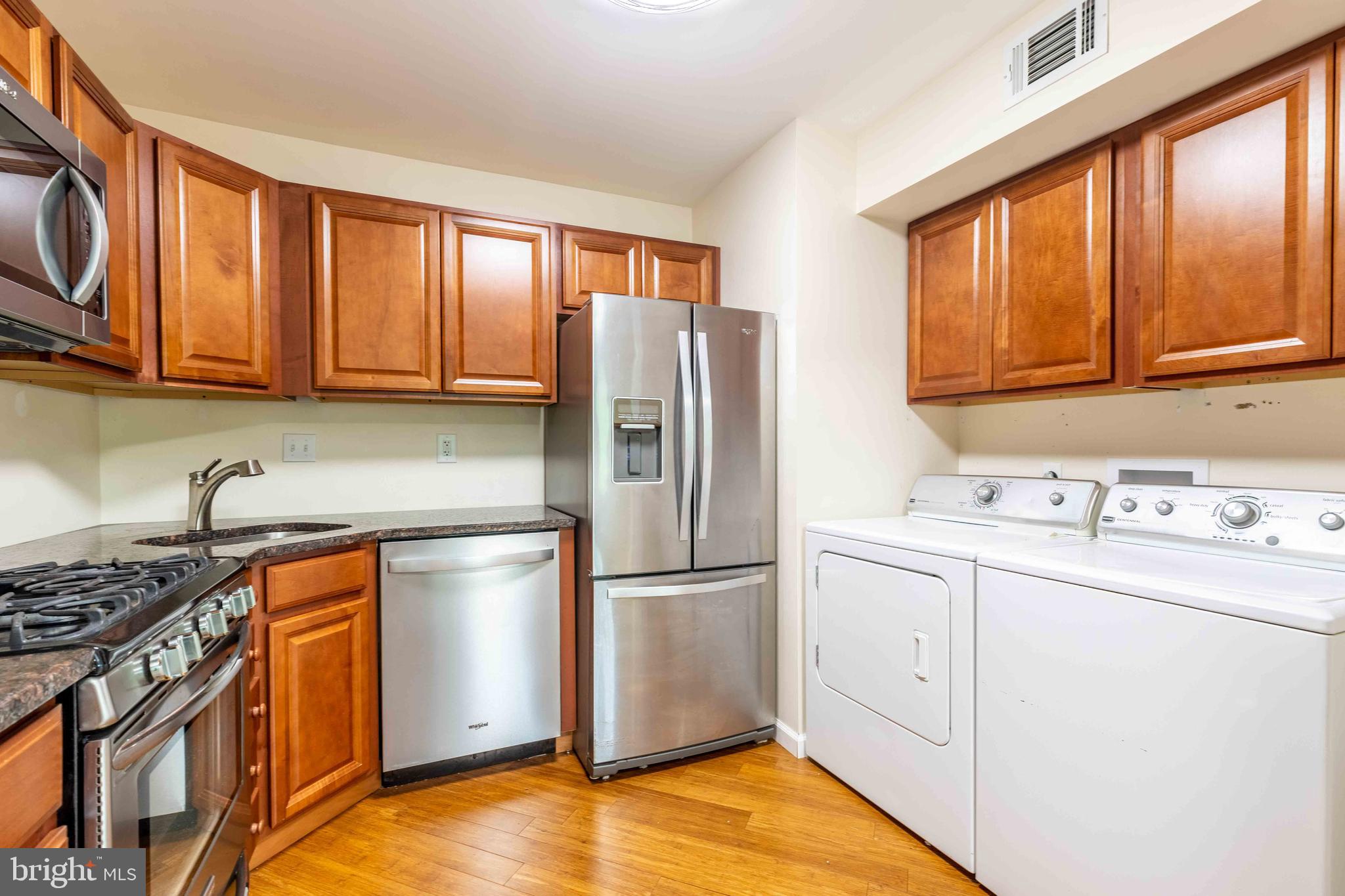 PAINTERS CROSSING - Residential Lease