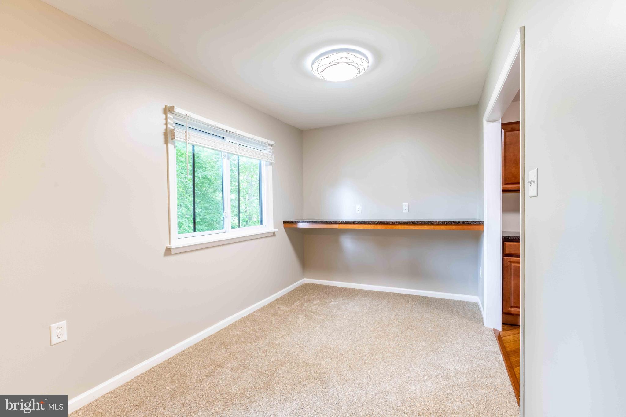 PAINTERS CROSSING - Residential Lease