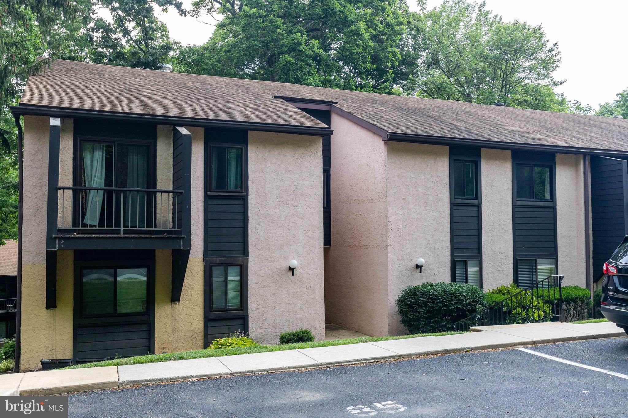 PAINTERS CROSSING - Residential Lease