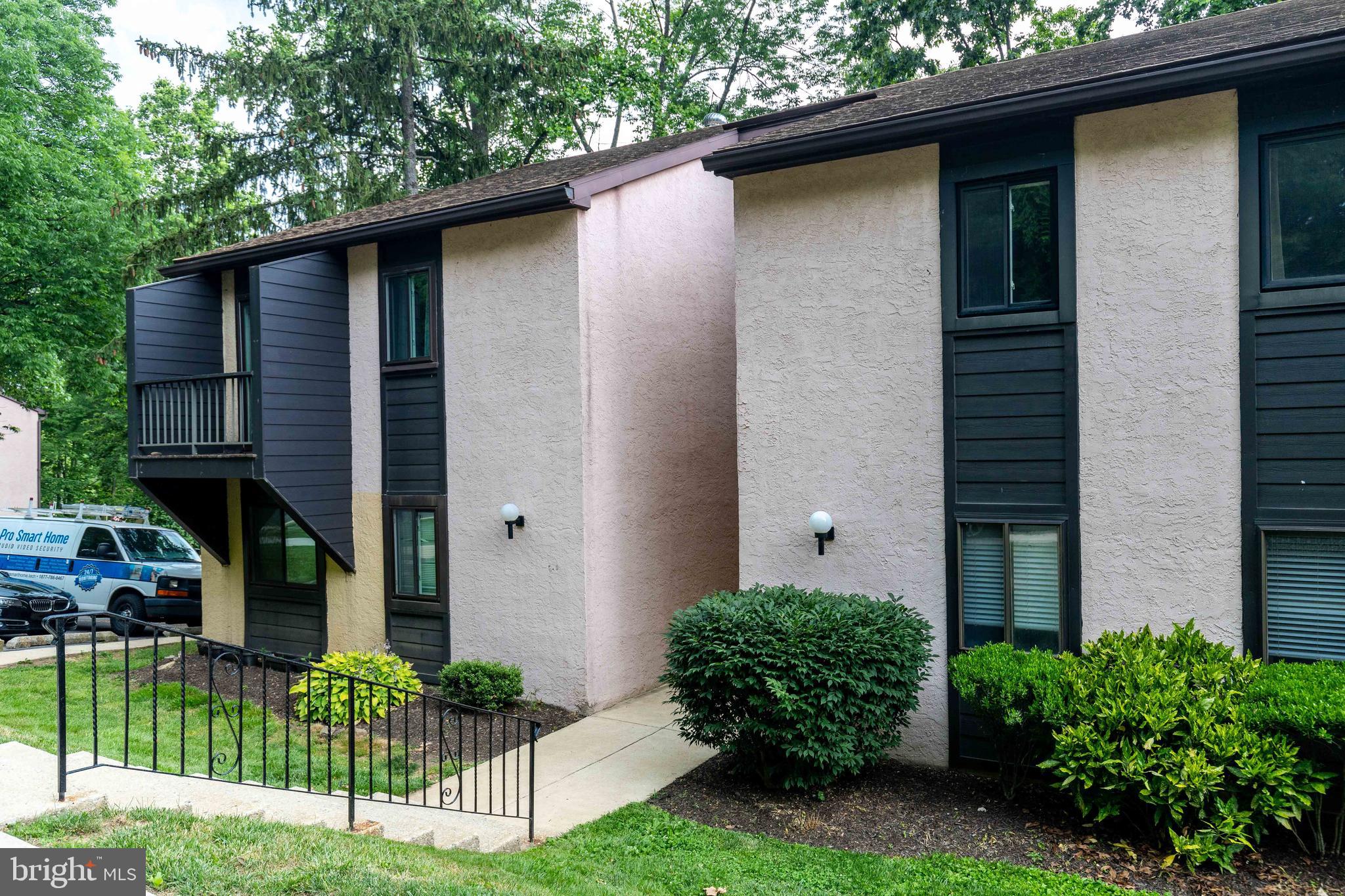 PAINTERS CROSSING - Residential Lease