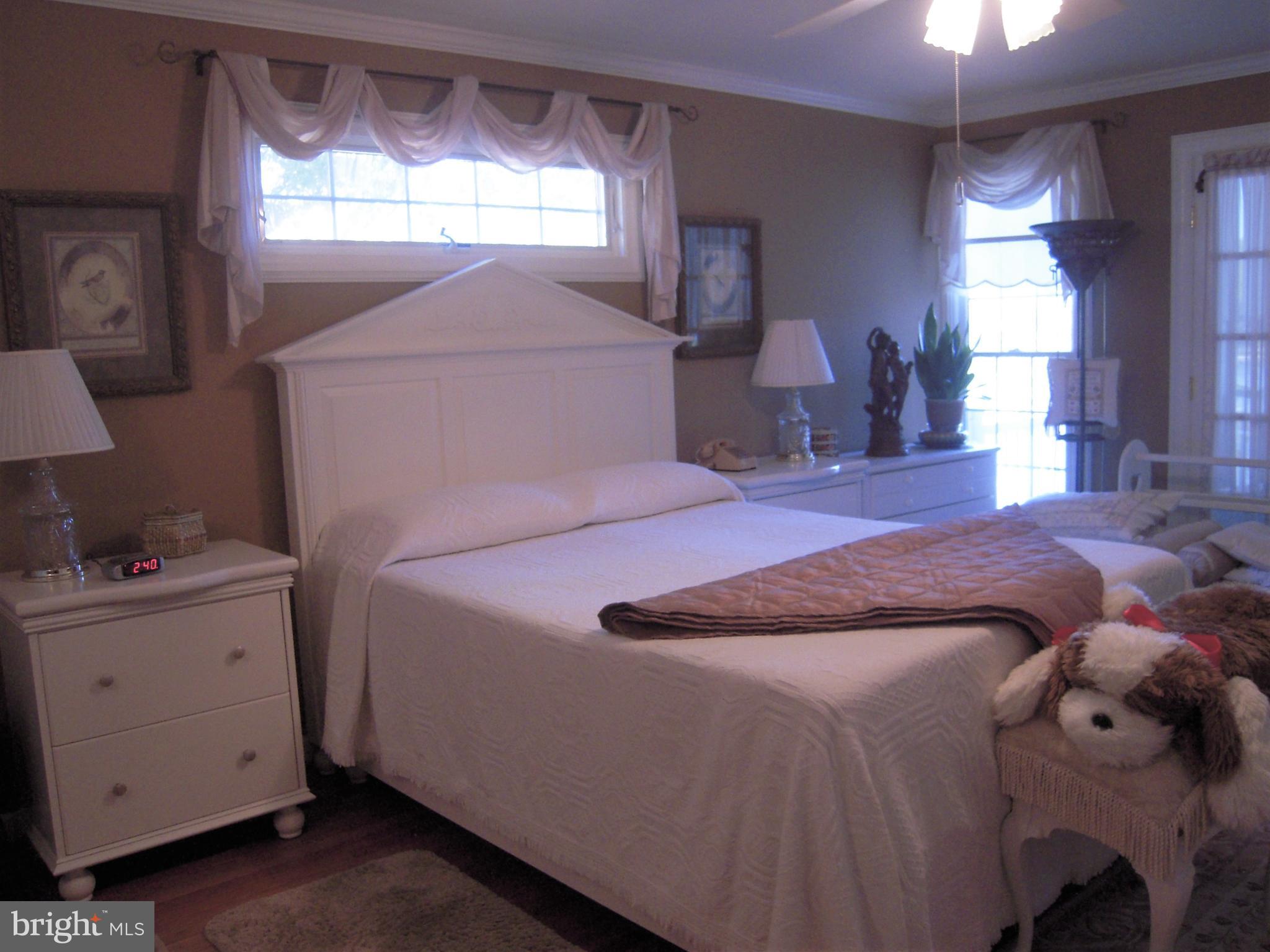 LAKE OF THE WOODS - Residential