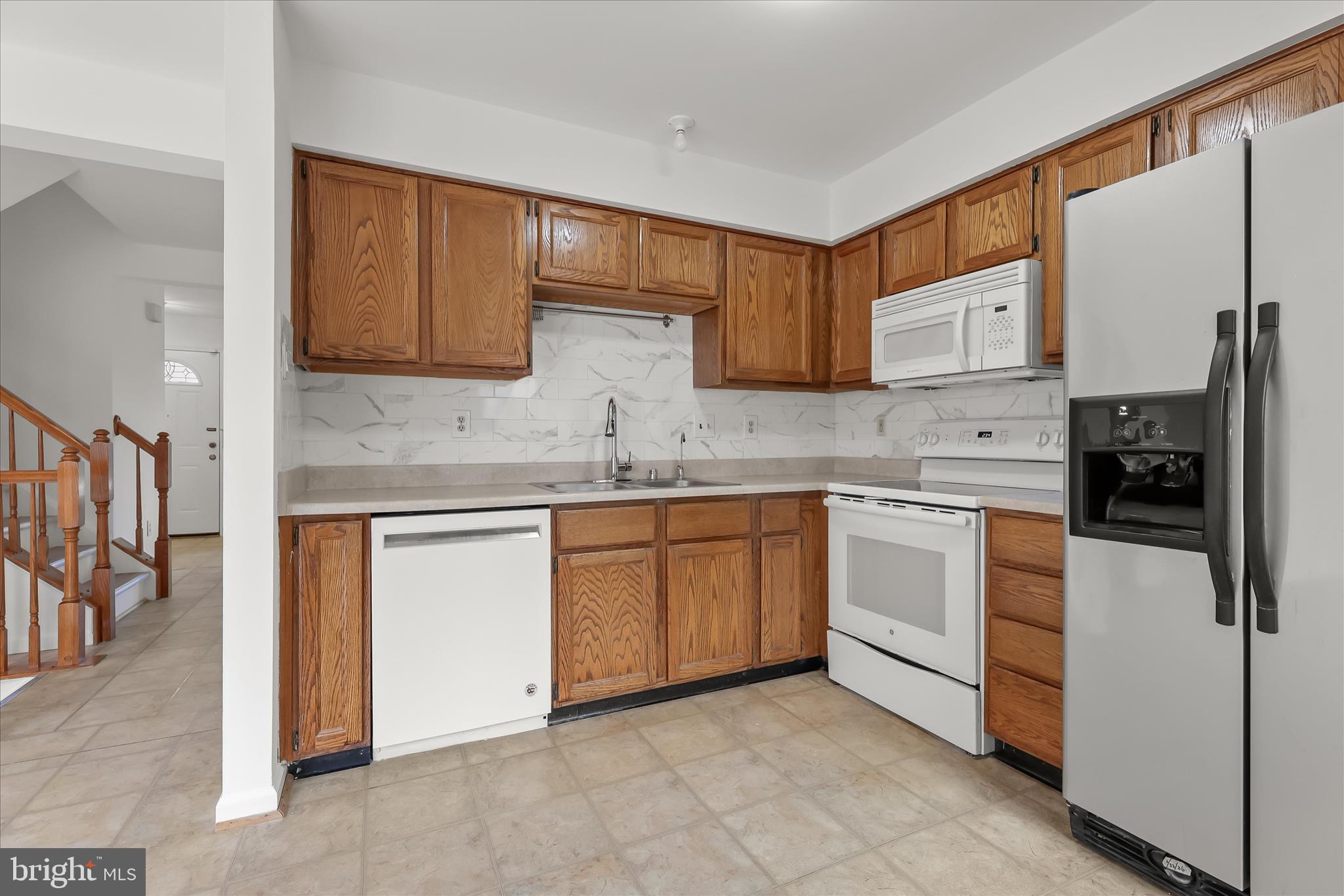 BRANTWOOD AT WHITEMARSH - Residential