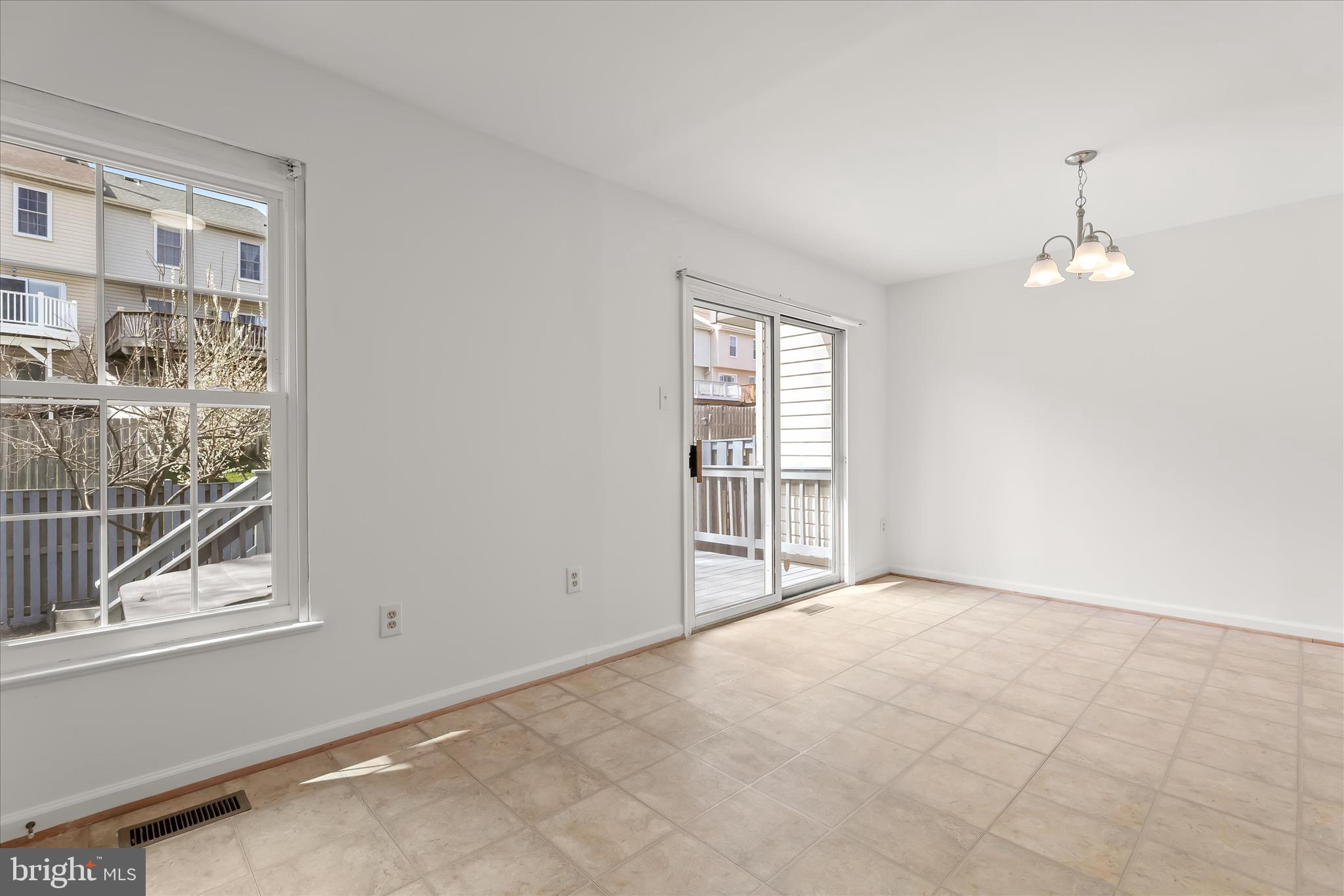 BRANTWOOD AT WHITEMARSH - Residential