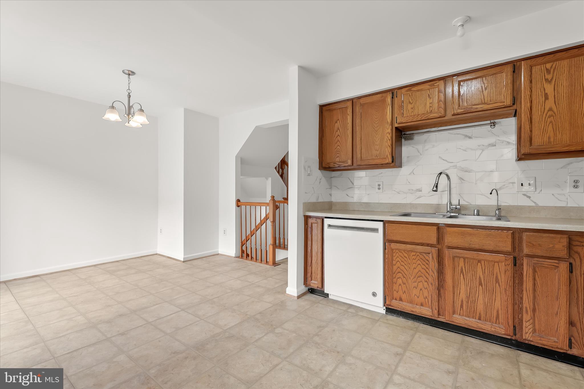 BRANTWOOD AT WHITEMARSH - Residential