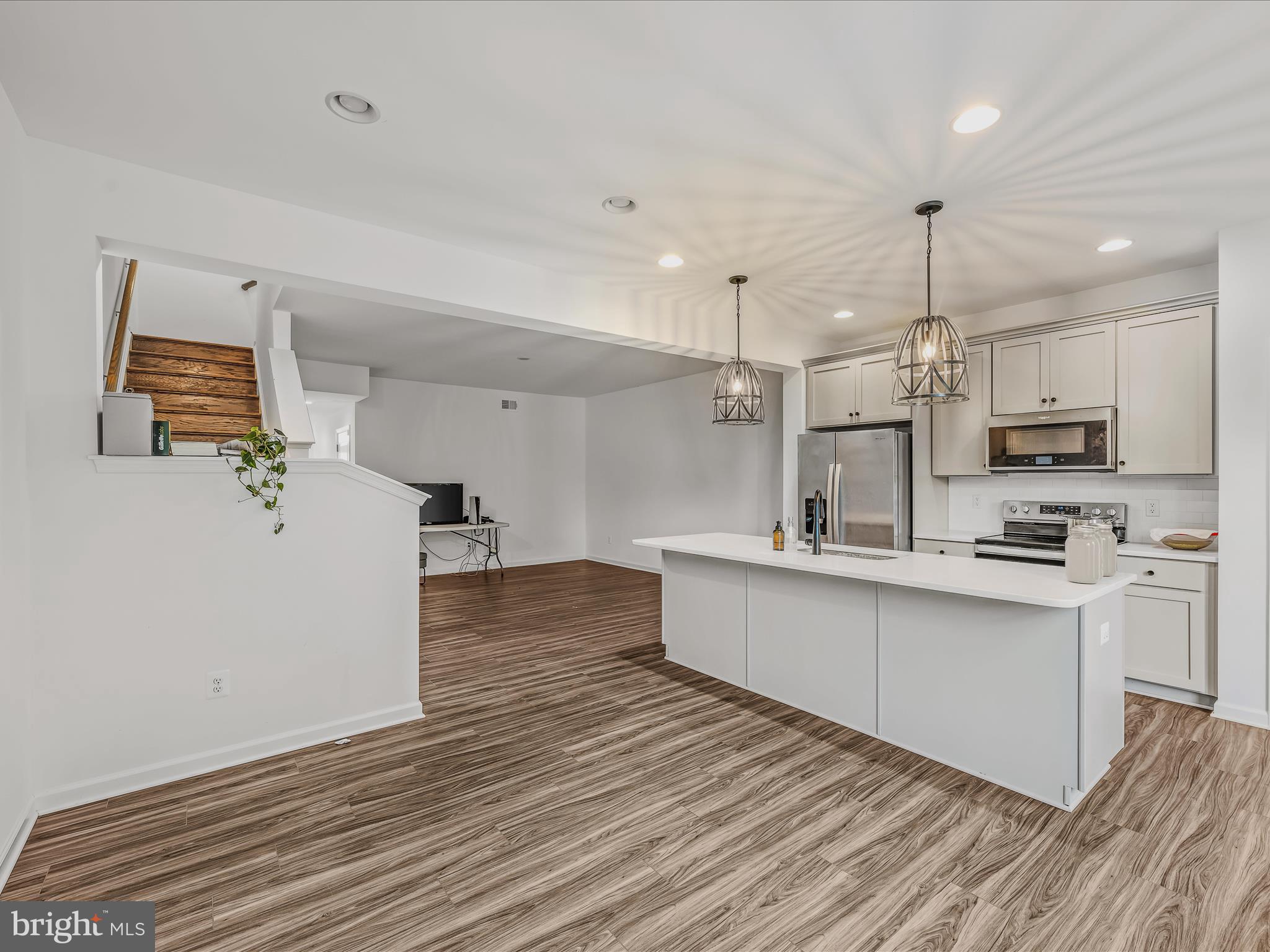 MCCAULEY CROSSING - Residential