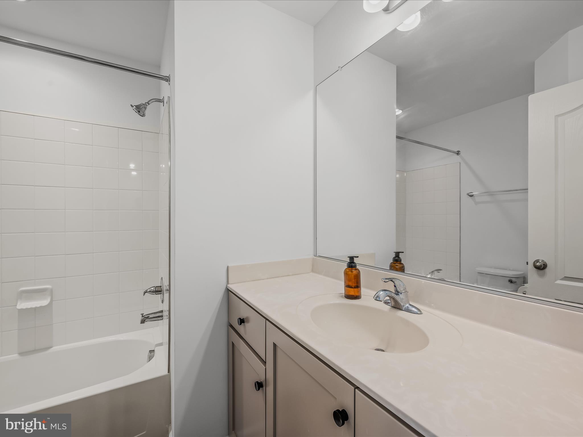 MCCAULEY CROSSING - Residential