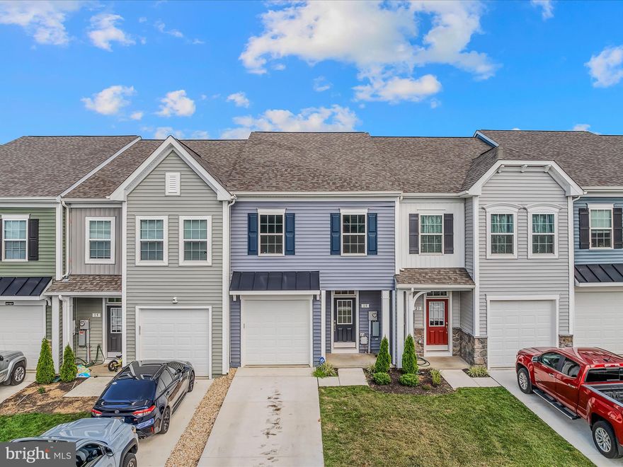 This beautiful almost brand new 2-level townhome offers 3 spacious bedrooms and 2.5 bathrooms, quartz countertops, tile showers, and a one-car garage. Enjoy the convenience of a newer washer and dryer, an open layout, and a location in one of the area’s most sought-after neighborhoods—close to shopping, dining, and major routes. Don’t miss this move-in-ready gem- Call today for a showing!