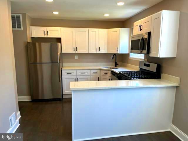 HIGHLAND GARDENS - Residential