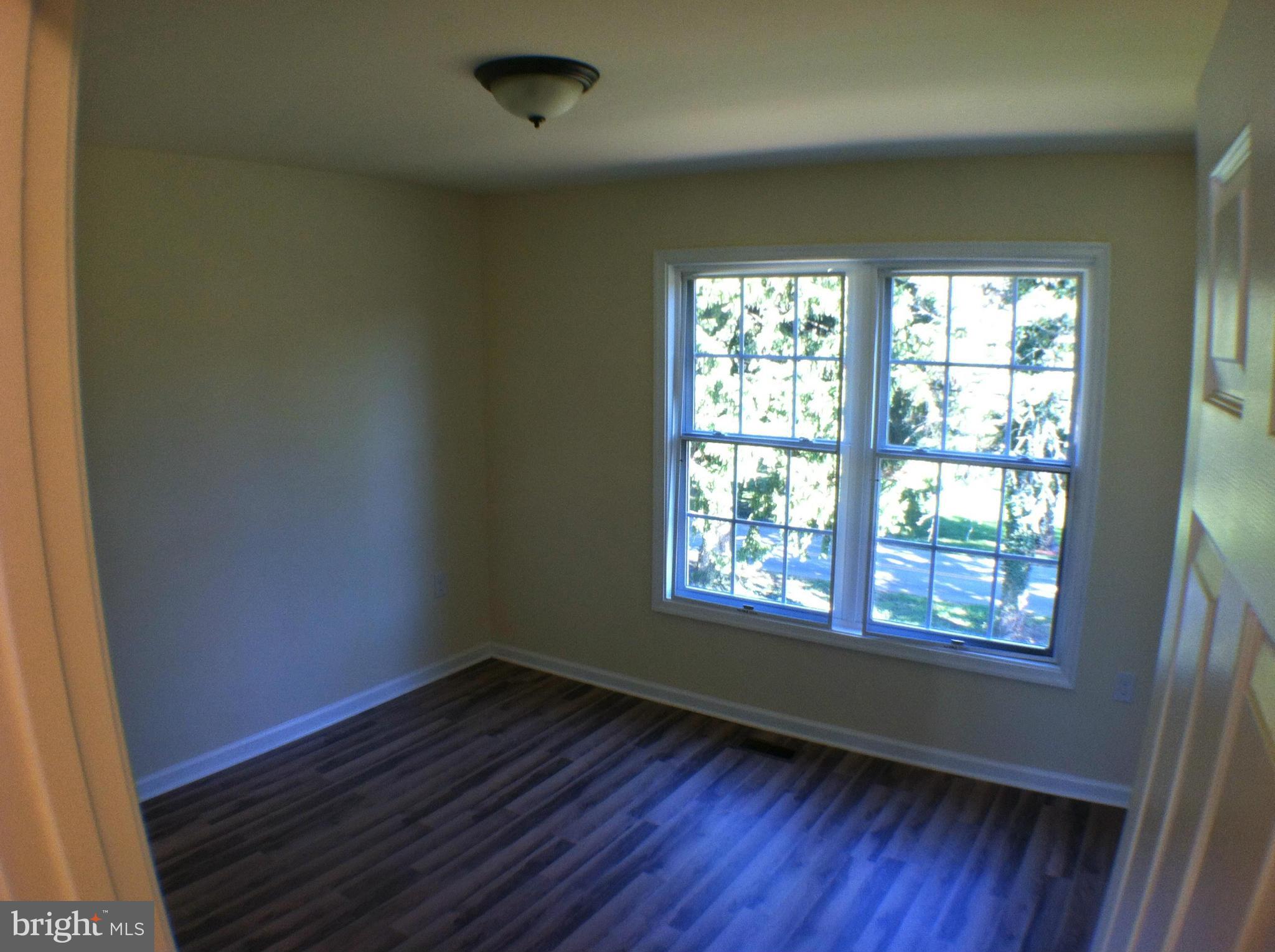 THE TOWNES AT OAKHURST - Residential