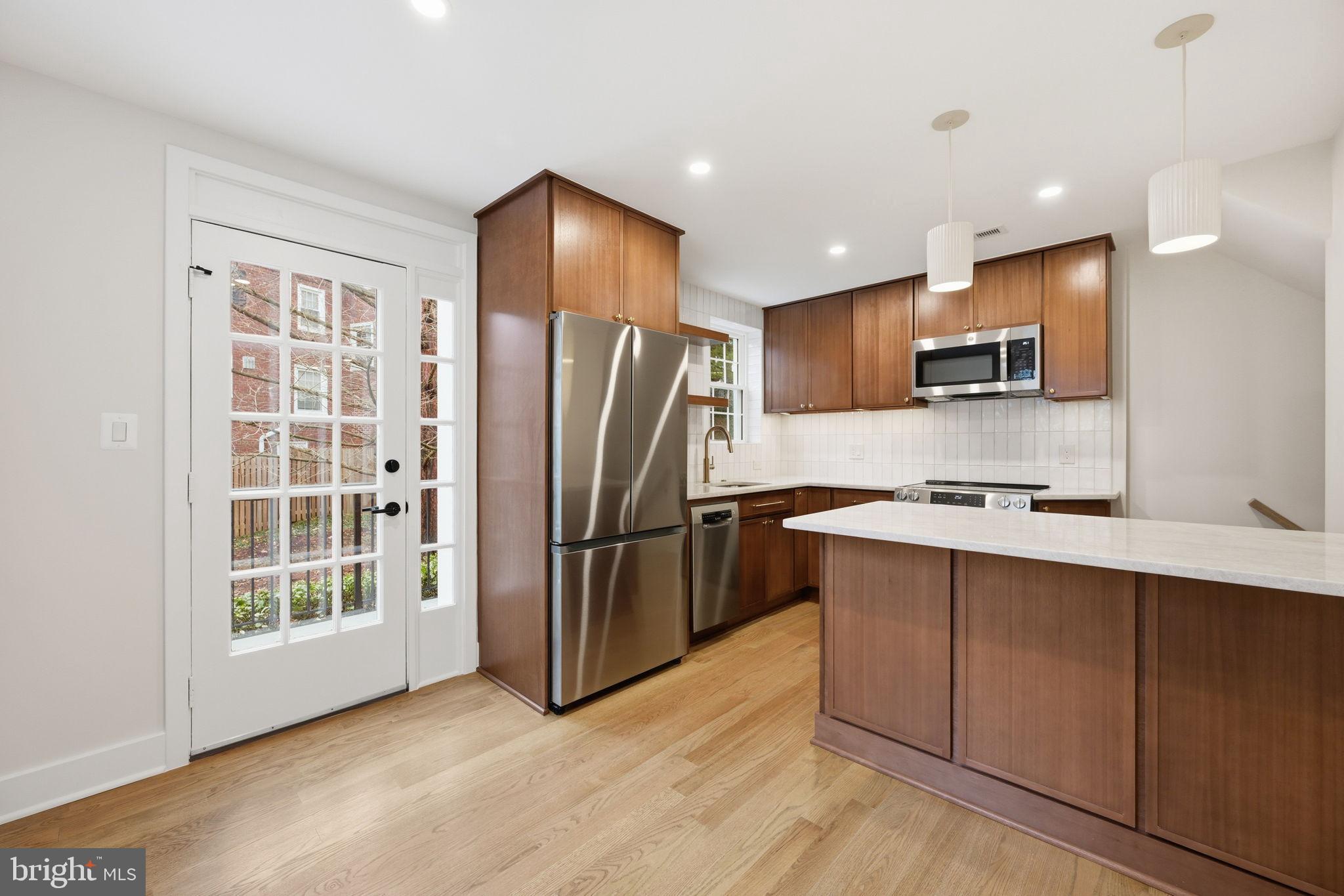 FAIRLINGTON VILLAGES - Residential