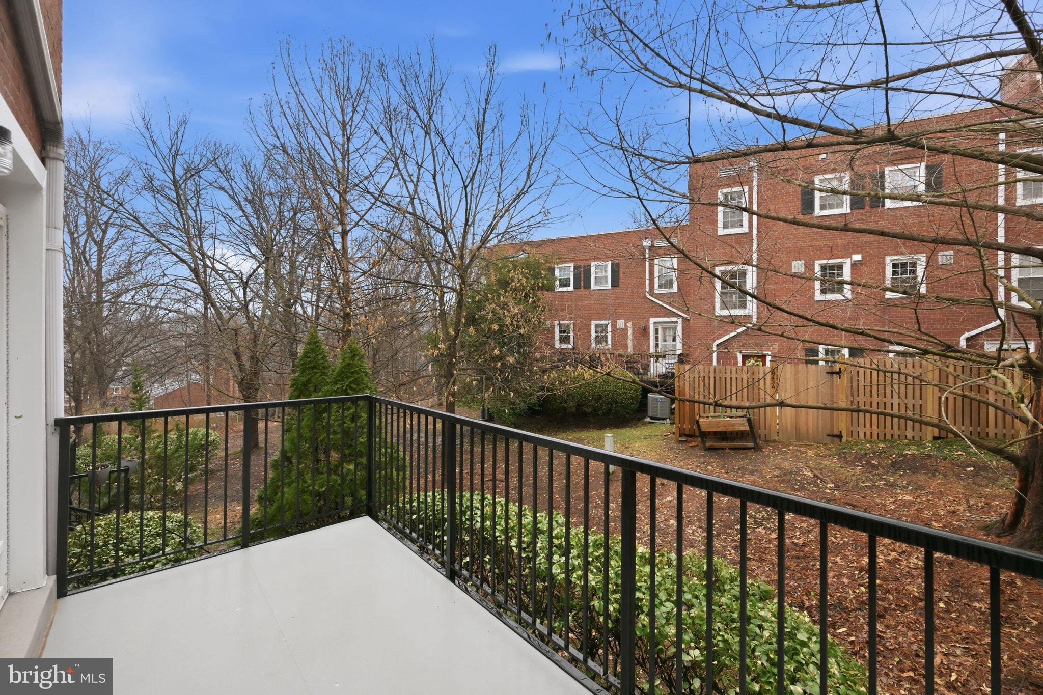 FAIRLINGTON VILLAGES - Residential