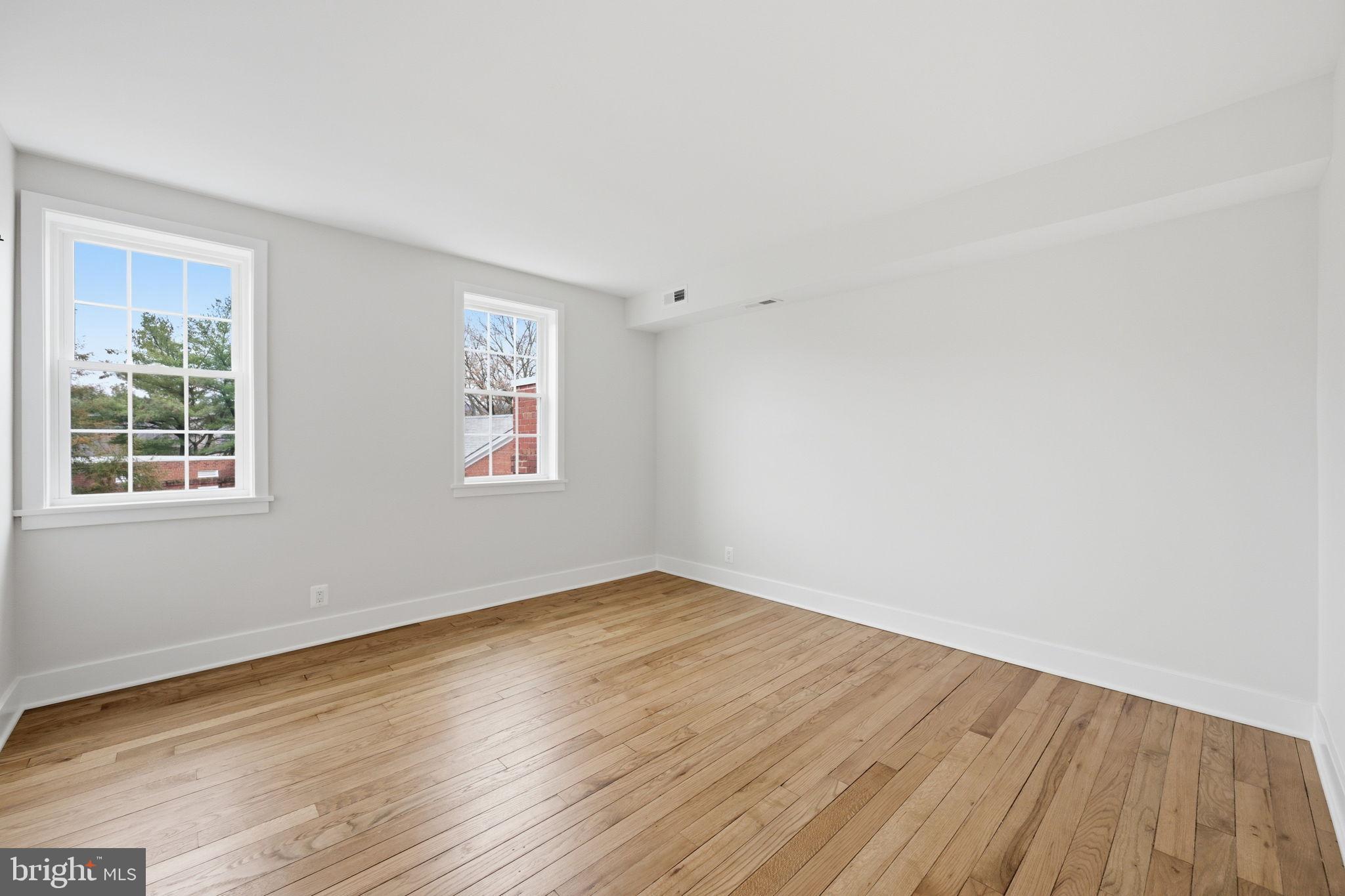 FAIRLINGTON VILLAGES - Residential