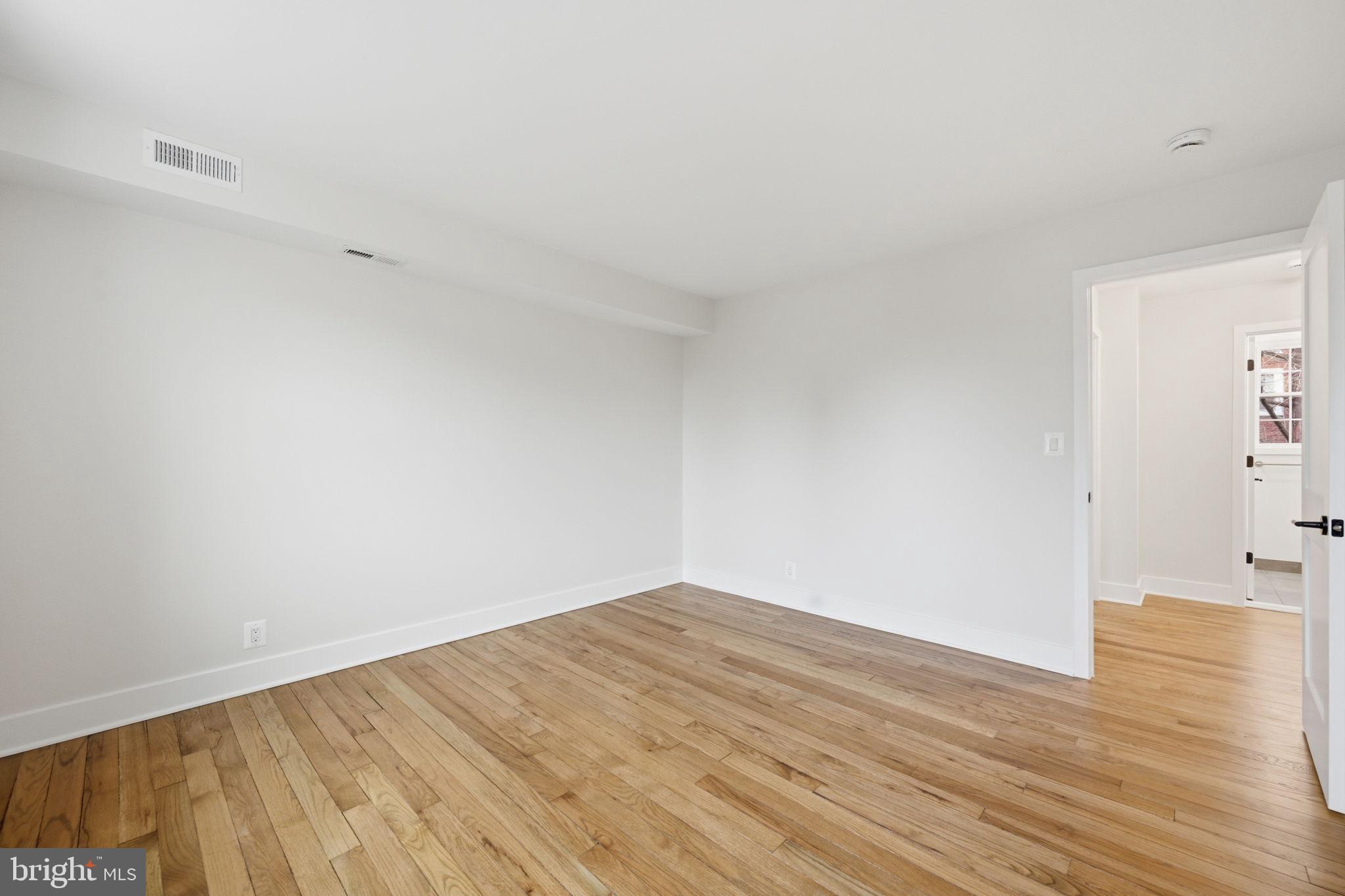 FAIRLINGTON VILLAGES - Residential