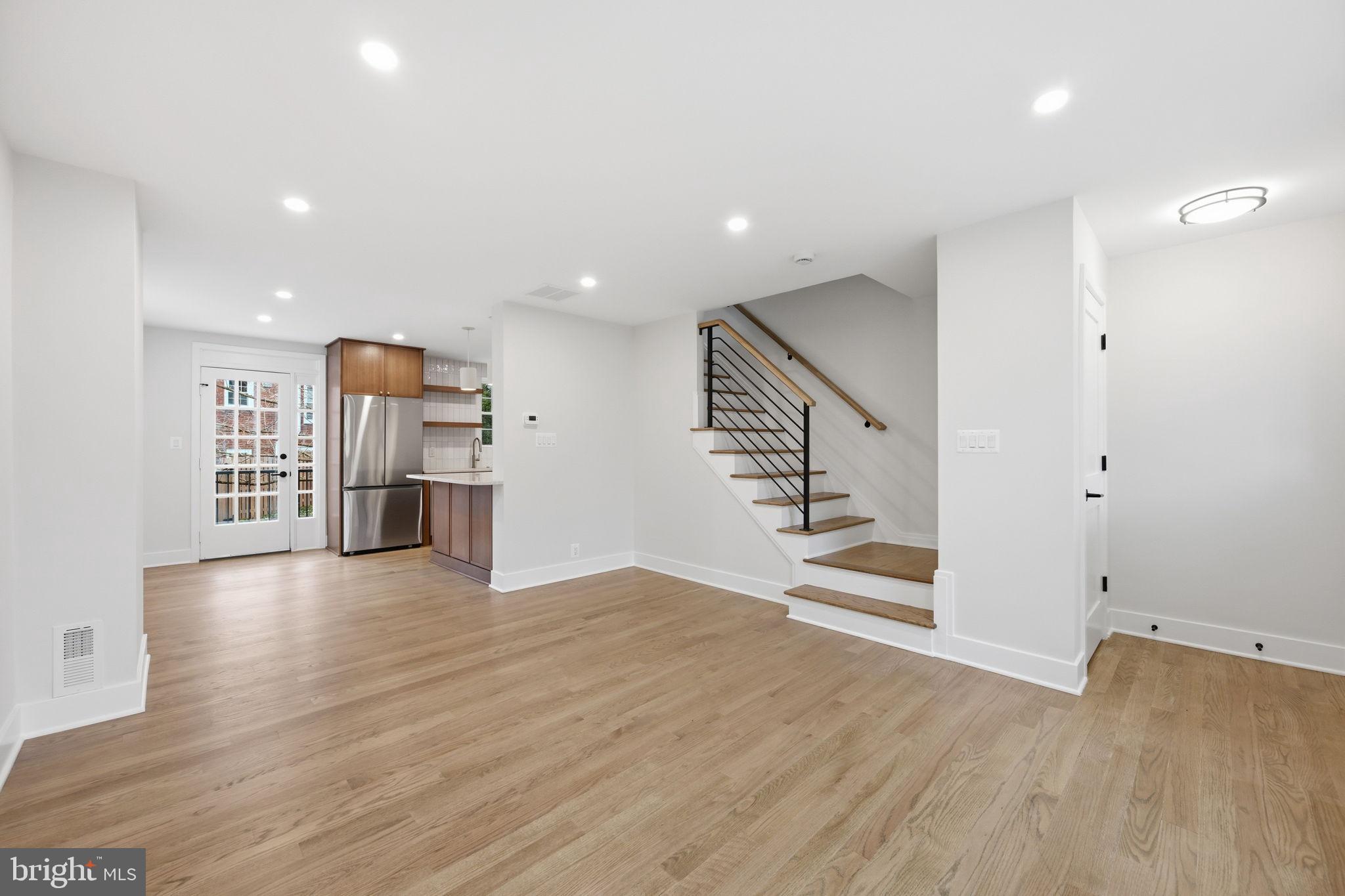 FAIRLINGTON VILLAGES - Residential