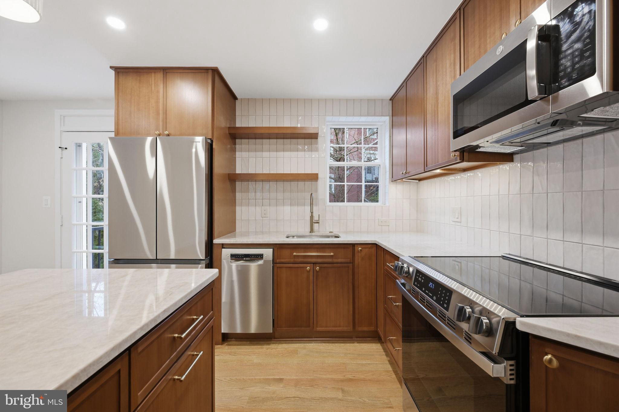 FAIRLINGTON VILLAGES - Residential