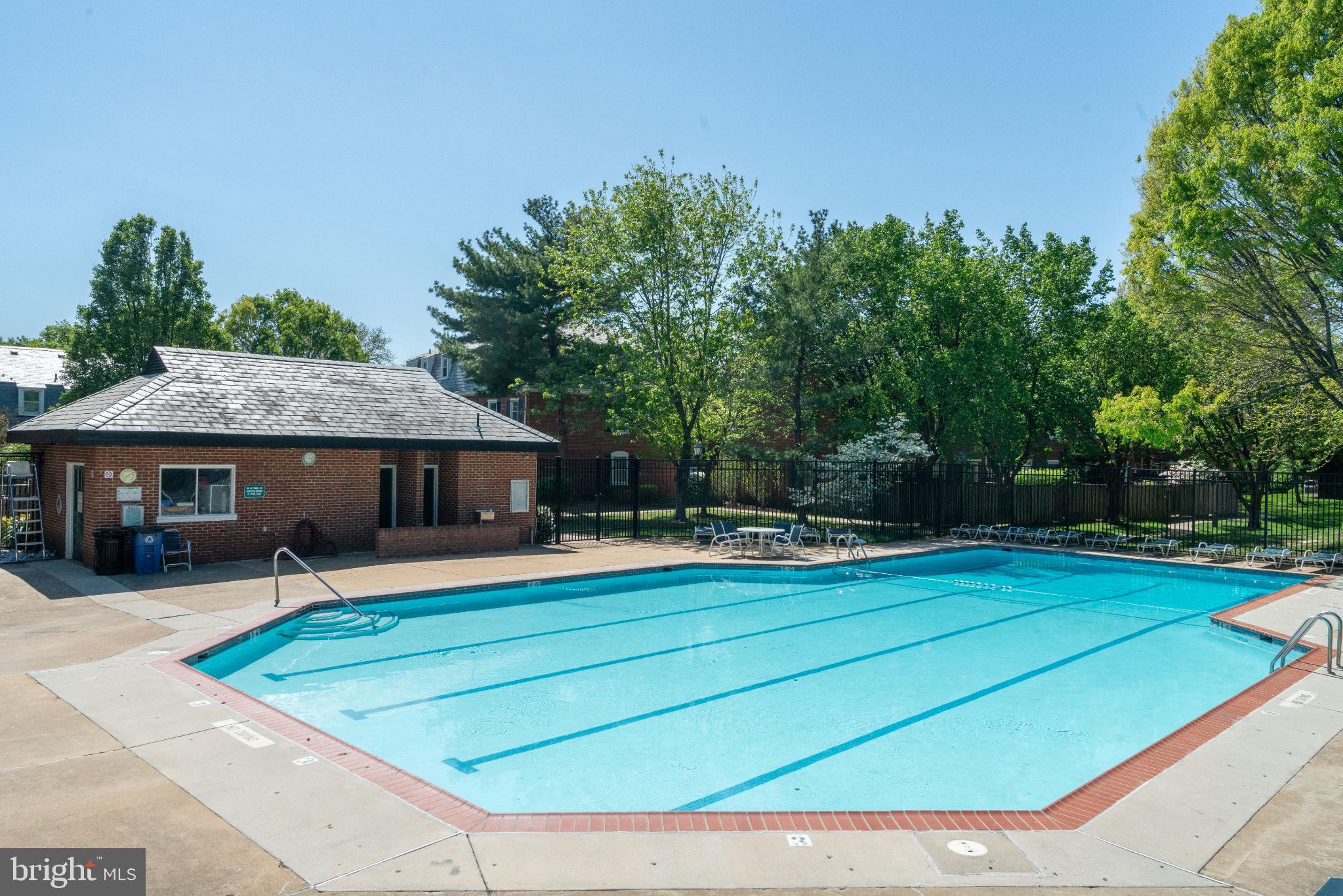 FAIRLINGTON VILLAGES - Residential