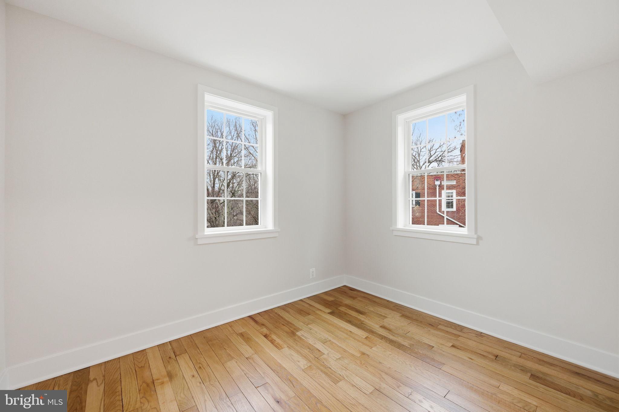 FAIRLINGTON VILLAGES - Residential