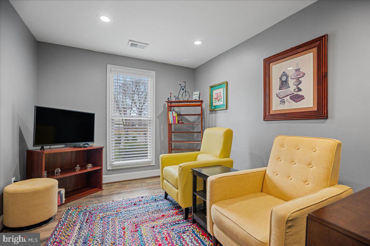 DONNY BROOK - Residential