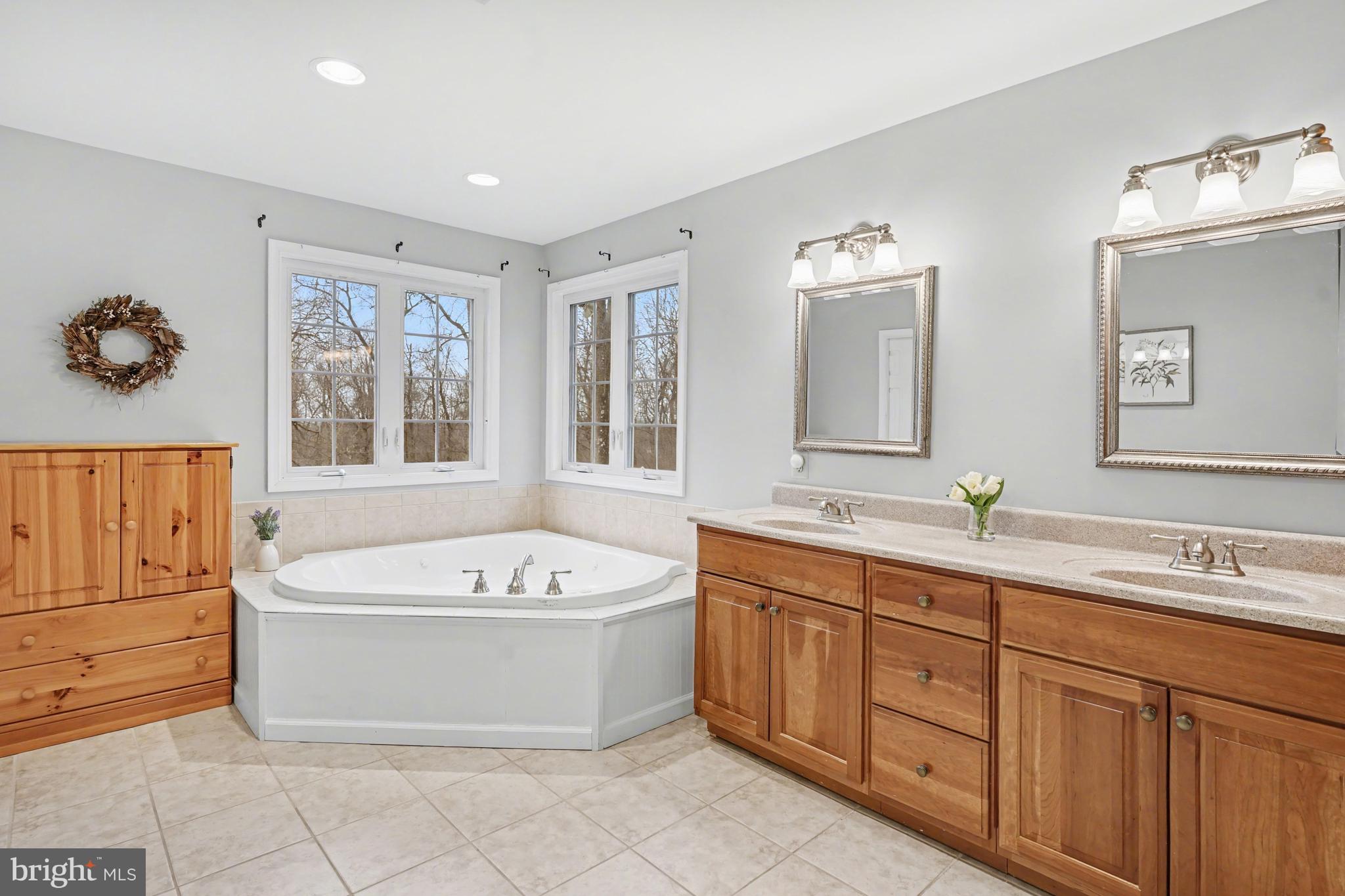 CANTERBURY - Residential