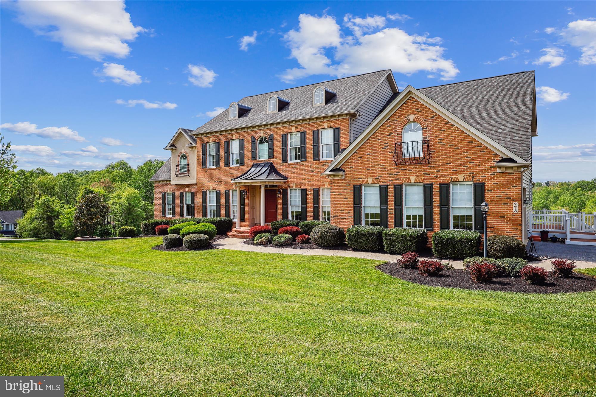 CHESSIE CROSSING - Residential