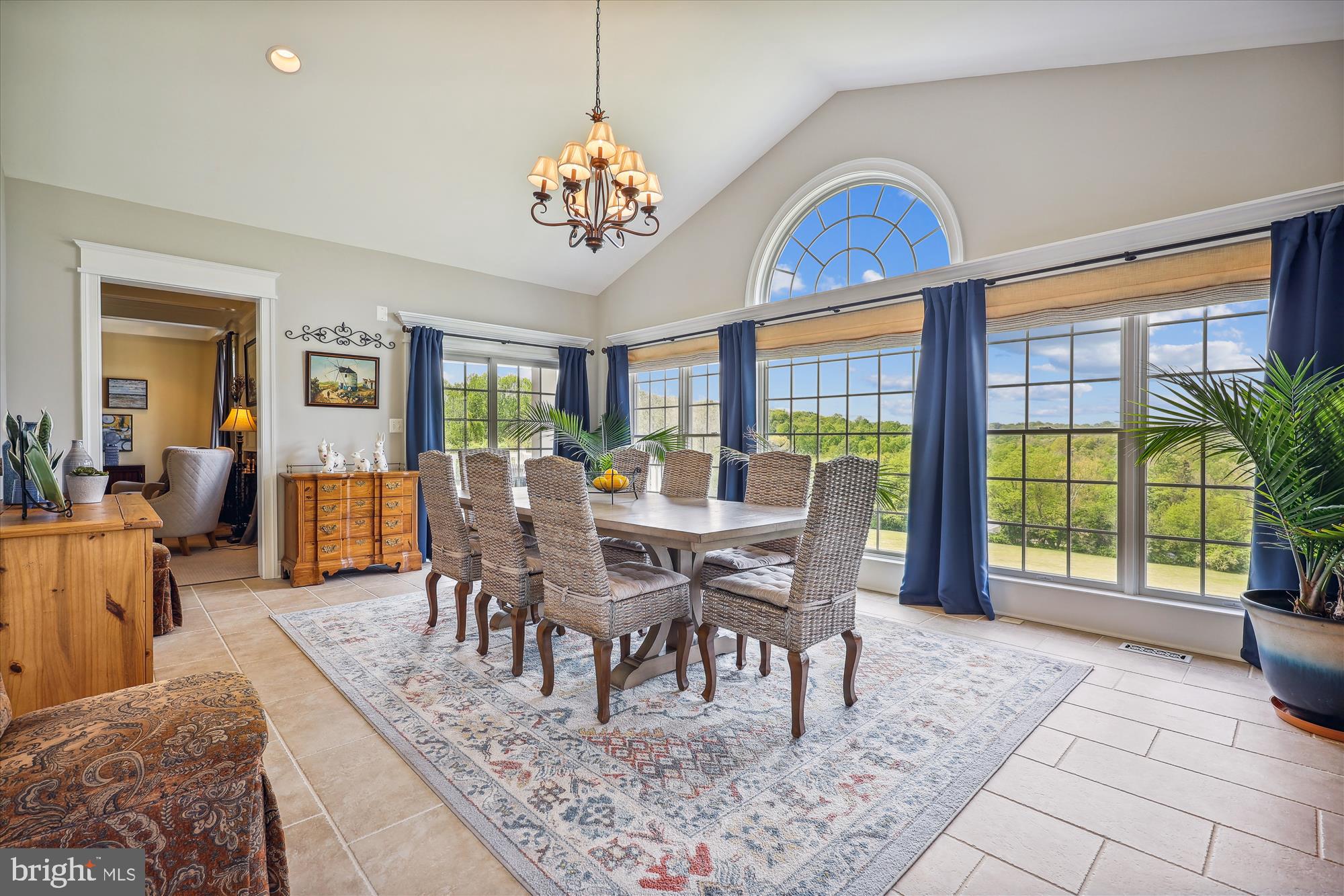 CHESSIE CROSSING - Residential