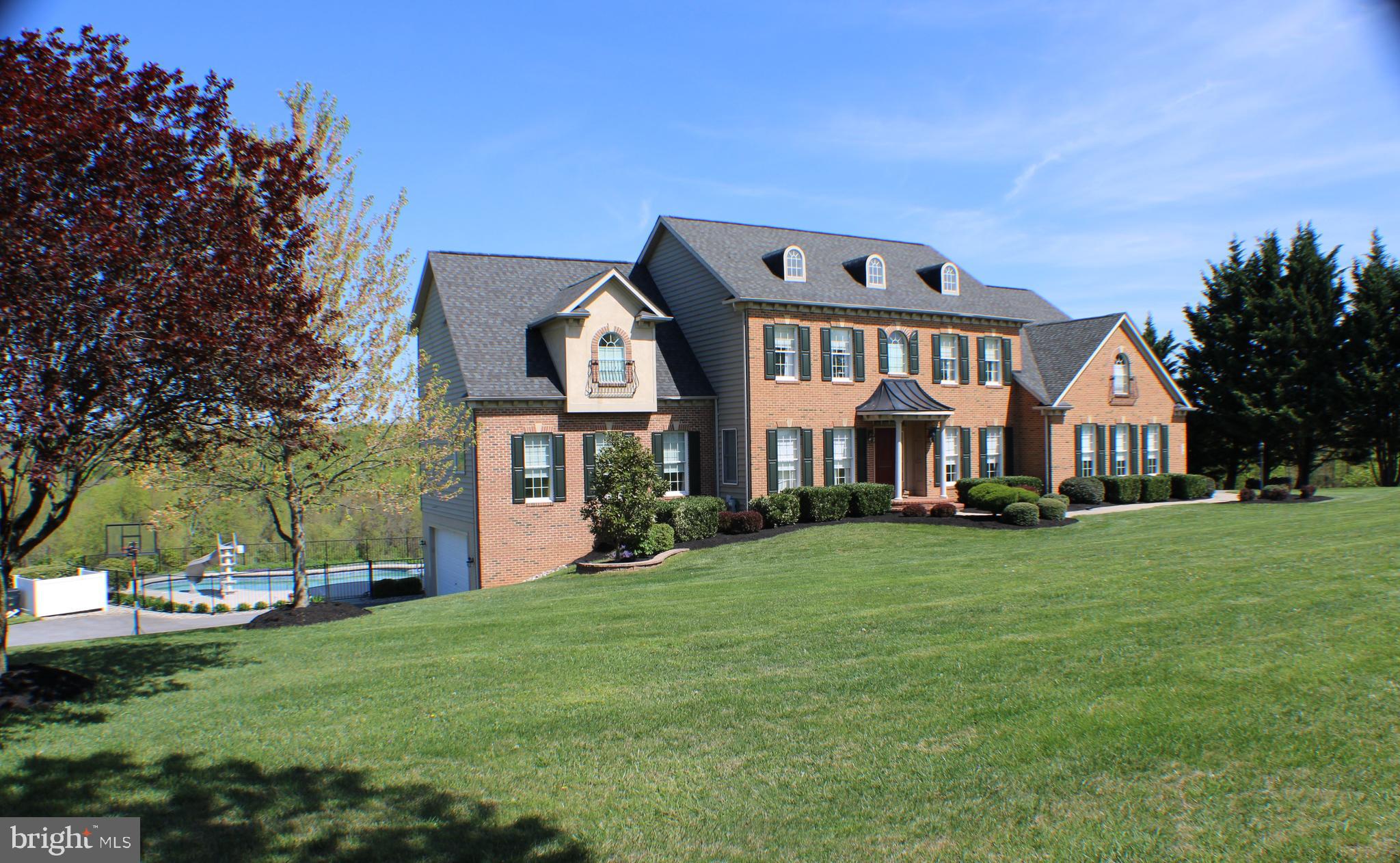 CHESSIE CROSSING - Residential