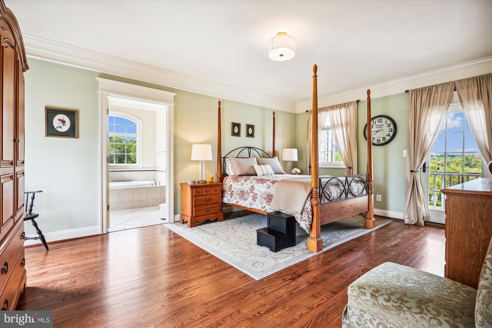 CHESSIE CROSSING - Residential