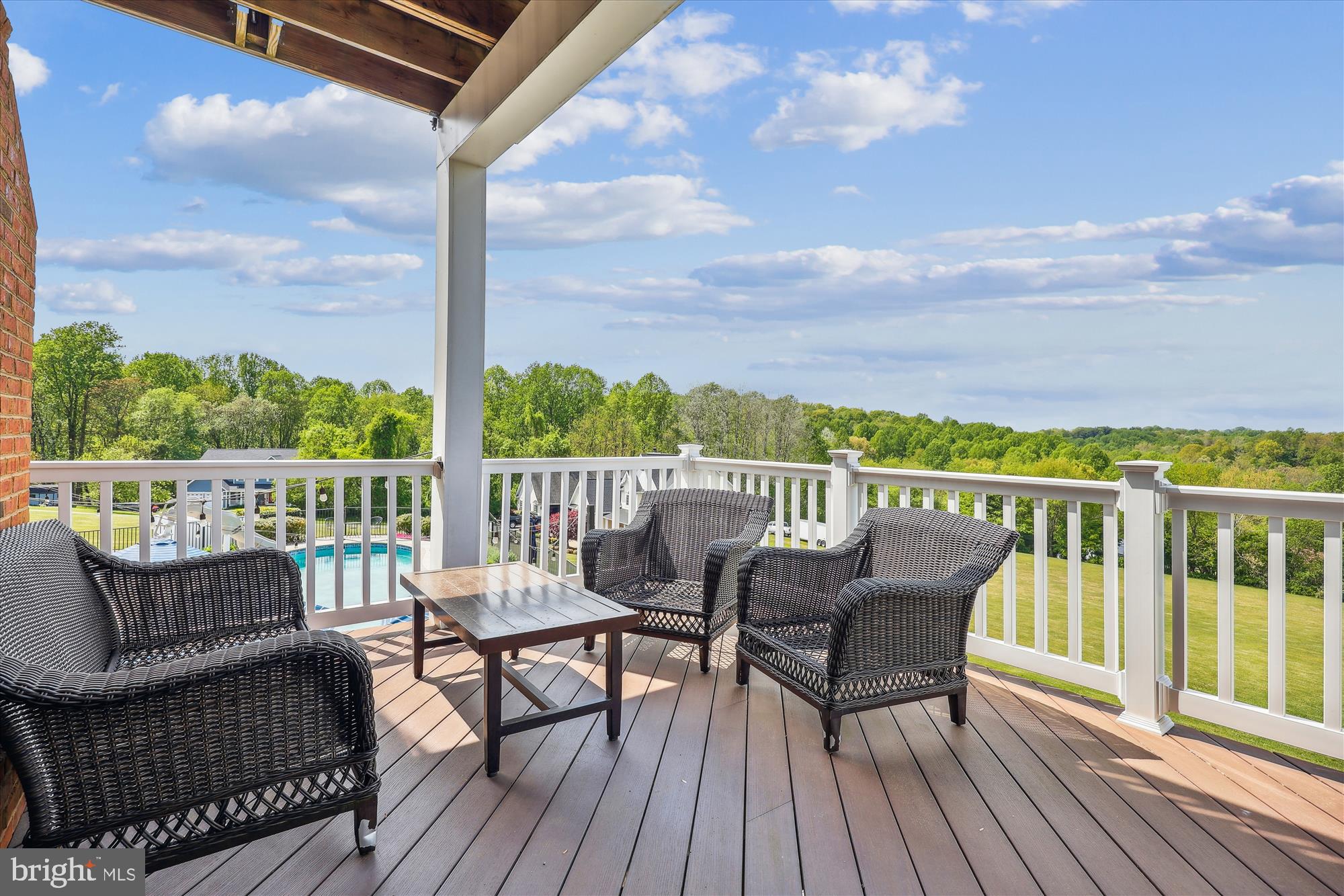 CHESSIE CROSSING - Residential