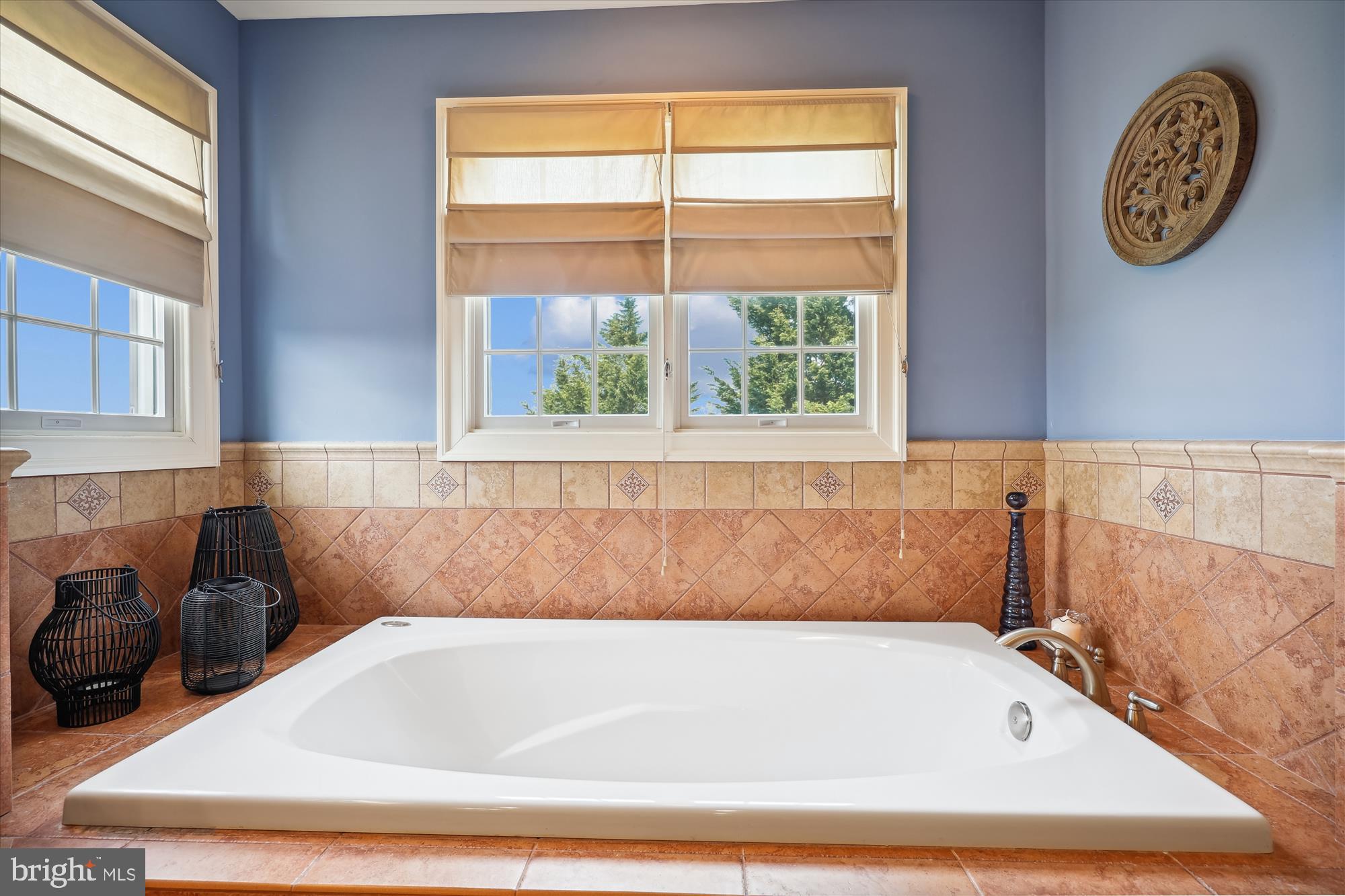 CHESSIE CROSSING - Residential