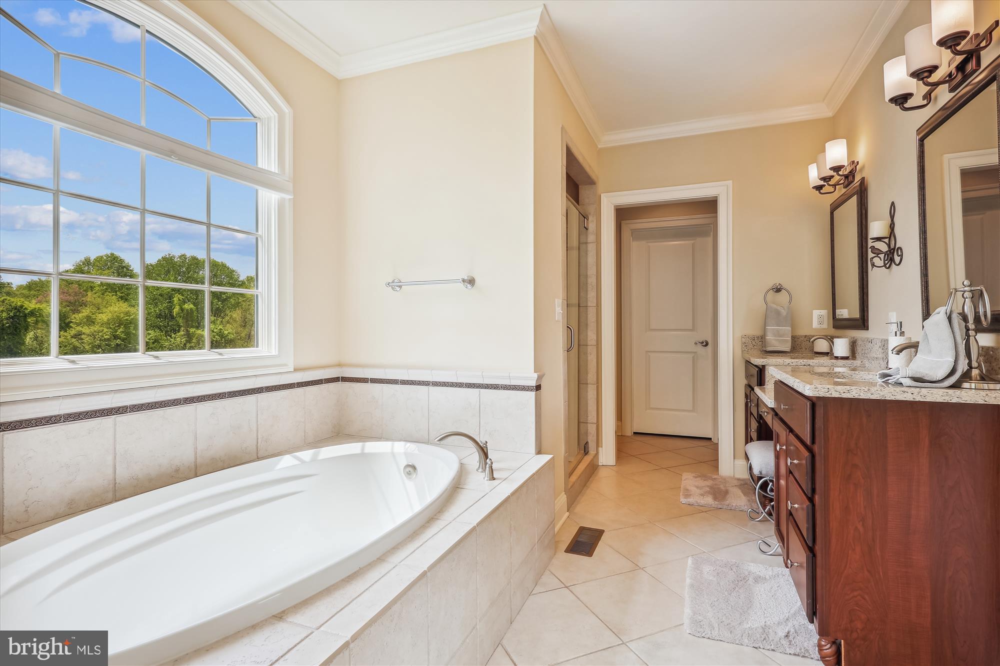 CHESSIE CROSSING - Residential