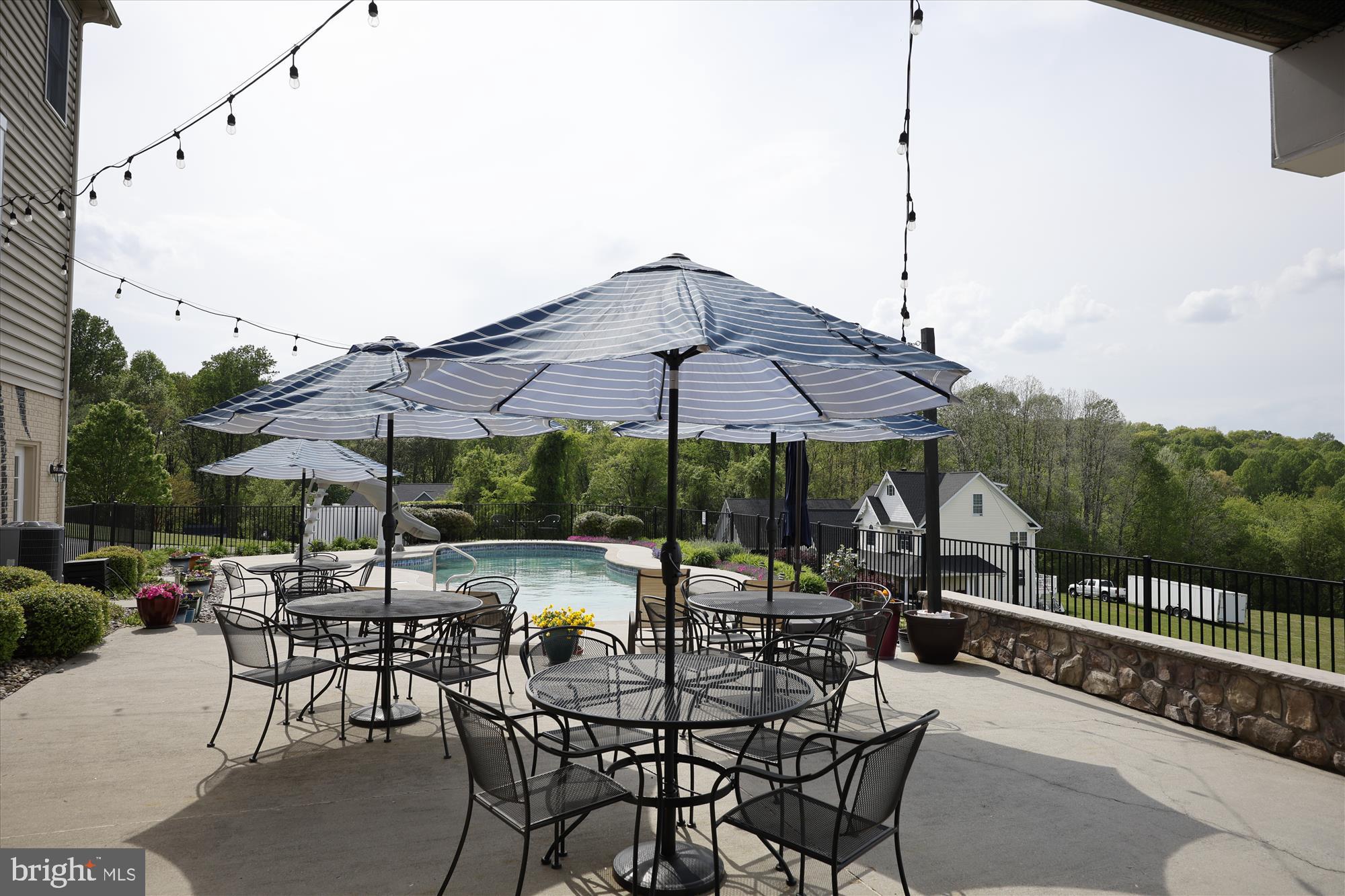 CHESSIE CROSSING - Residential