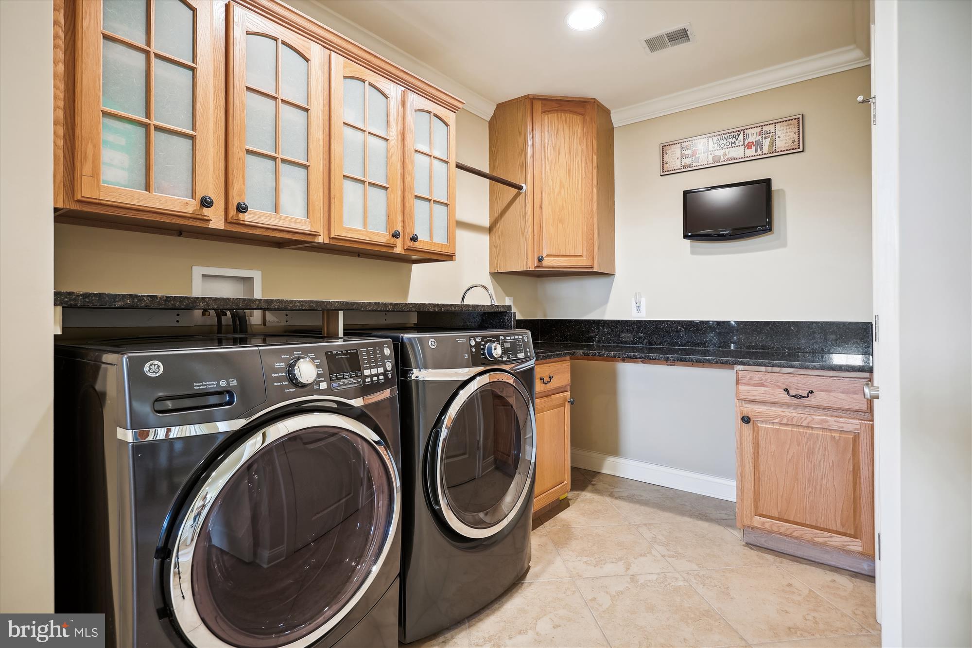 CHESSIE CROSSING - Residential