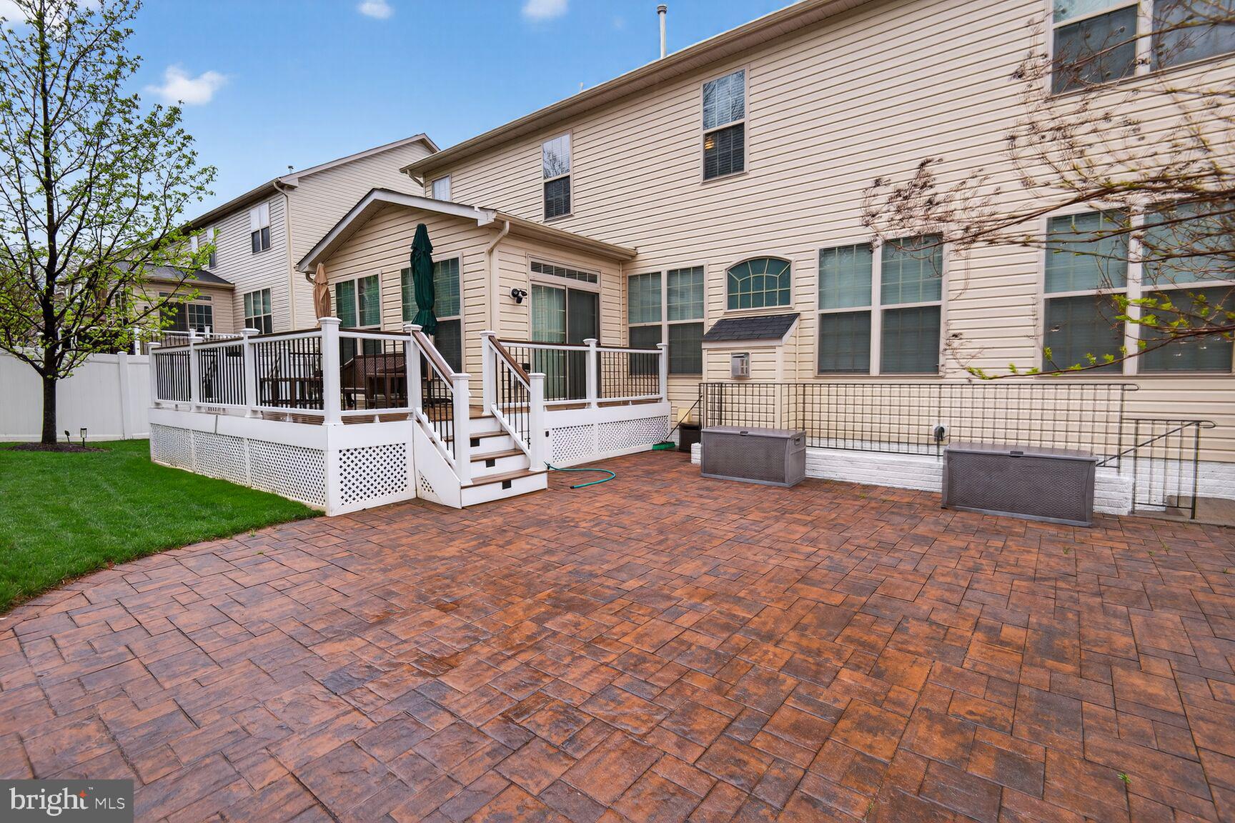 COTTAGE FARMS - Residential