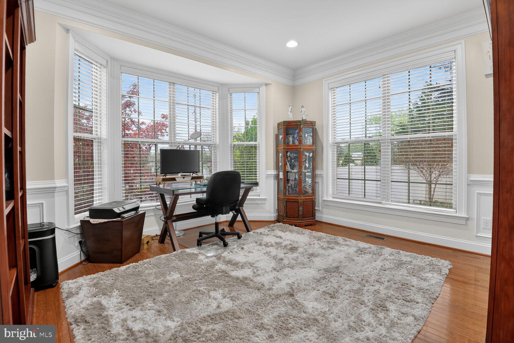 COTTAGE FARMS - Residential