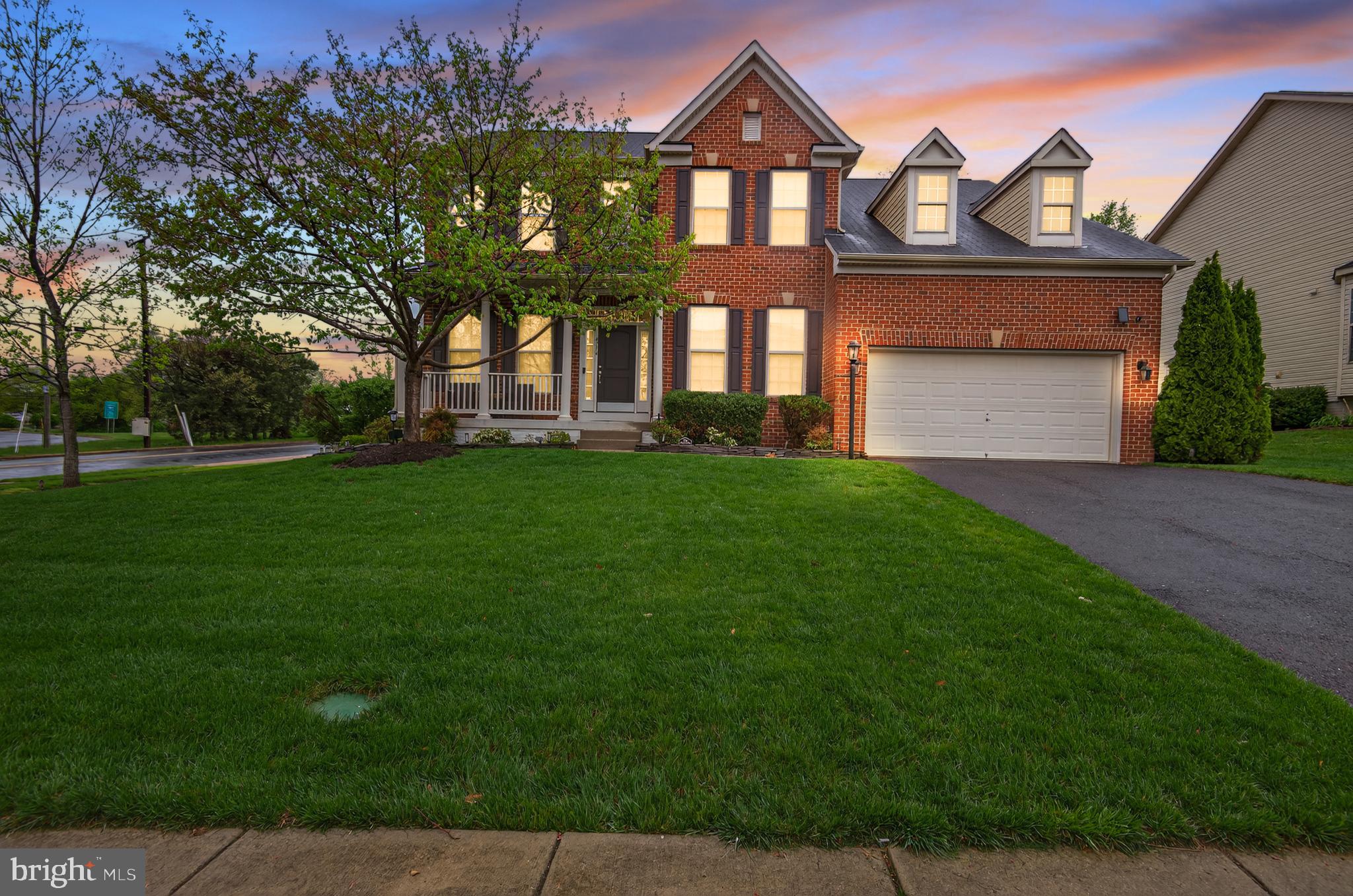 COTTAGE FARMS - Residential