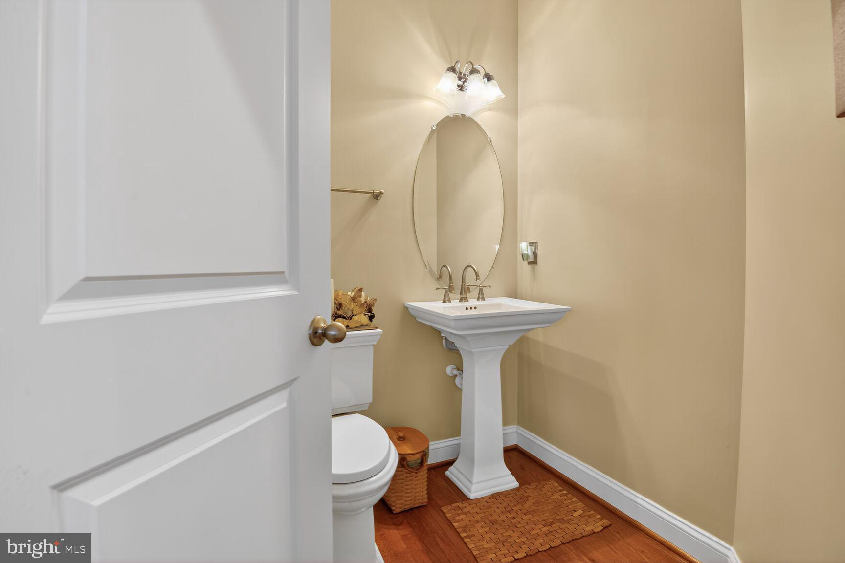 COTTAGE FARMS - Residential