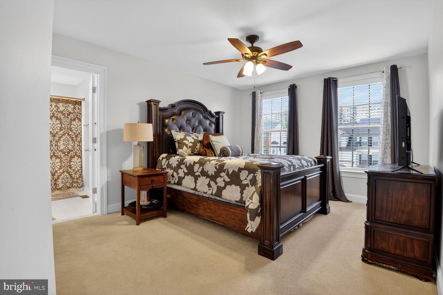 COTTAGE FARMS - Residential