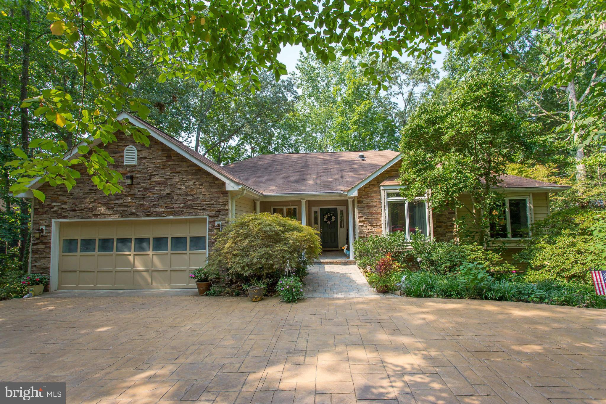 LAKE OF THE WOODS - Residential