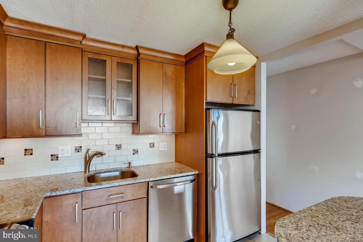 MOUNT VERNON PLACE HISTORIC DISTRICT - Residential Lease