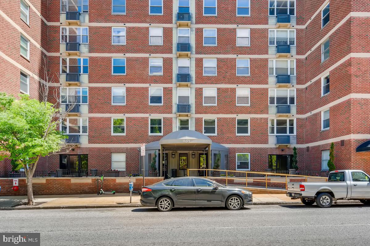 MOUNT VERNON PLACE HISTORIC DISTRICT - Residential Lease