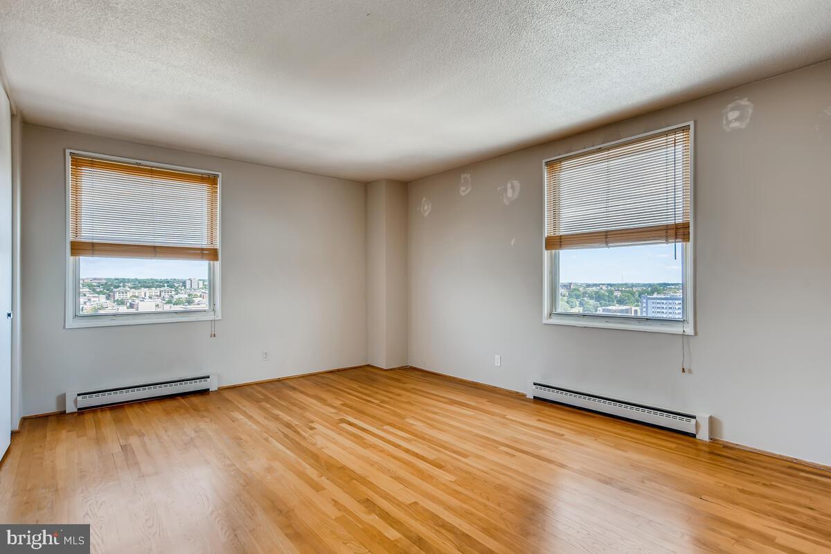 MOUNT VERNON PLACE HISTORIC DISTRICT - Residential Lease