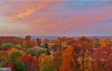 ROUNDWOOD RIDGE - Residential