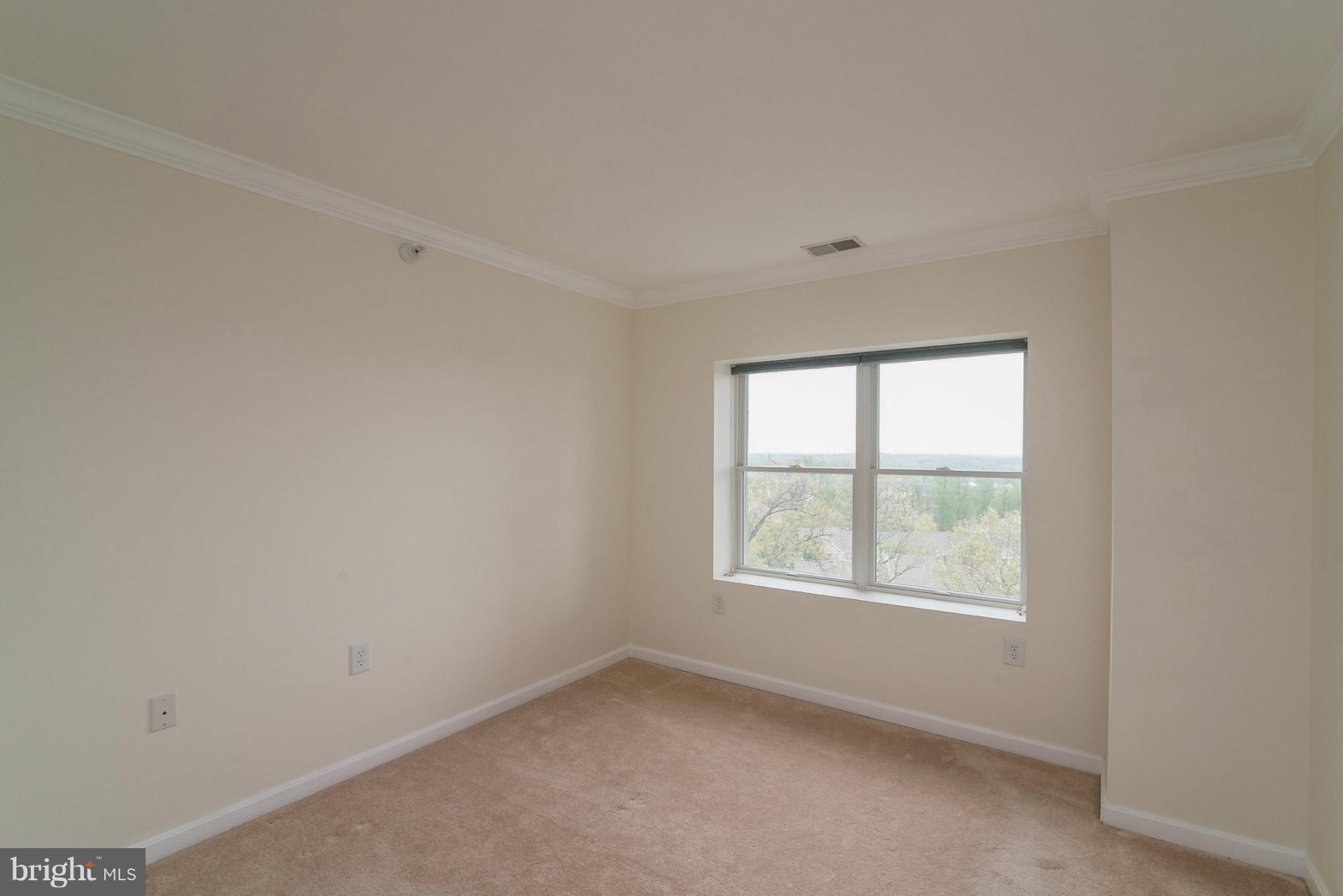 ROUNDWOOD RIDGE - Residential