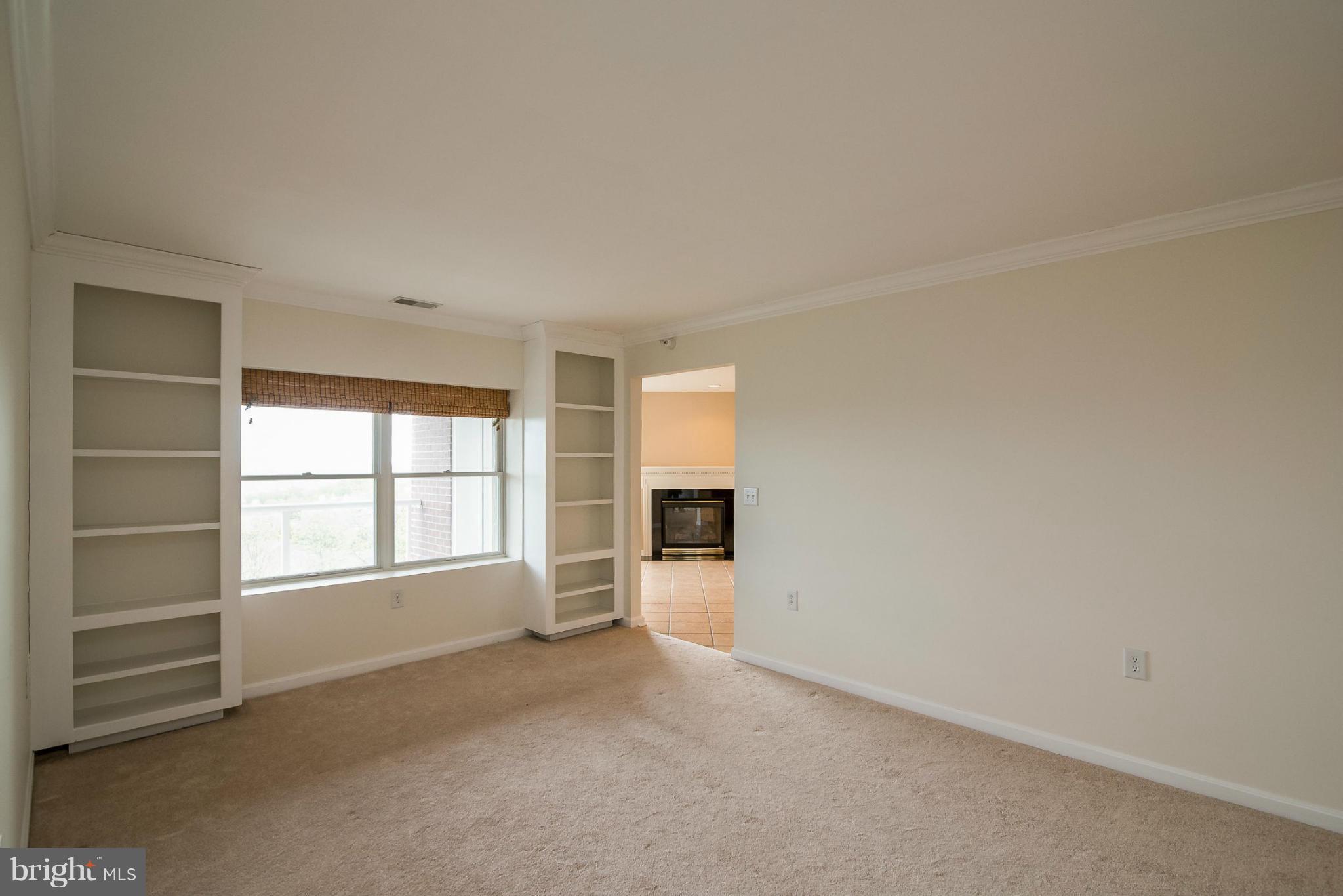 ROUNDWOOD RIDGE - Residential