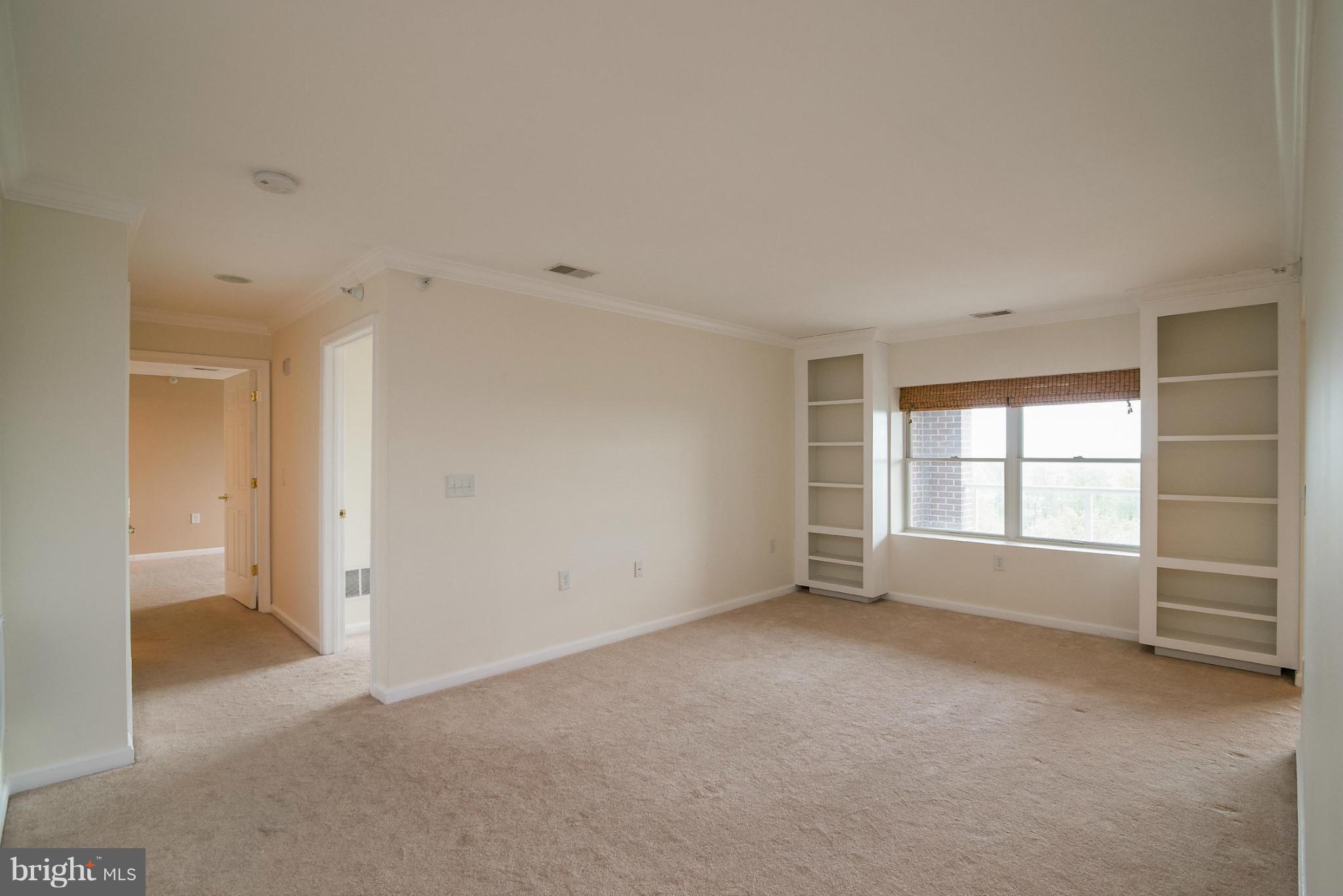 ROUNDWOOD RIDGE - Residential