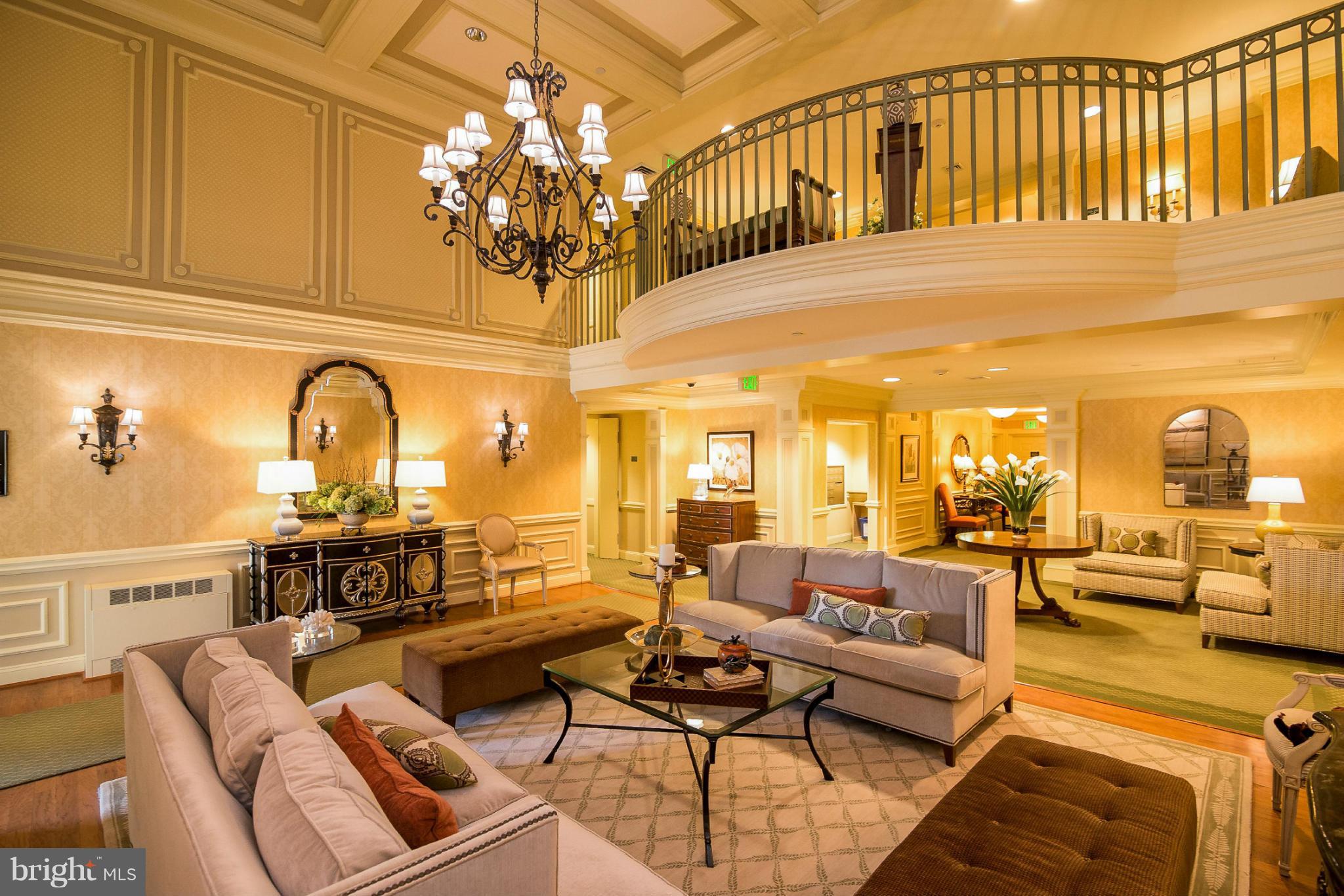 ROUNDWOOD RIDGE - Residential