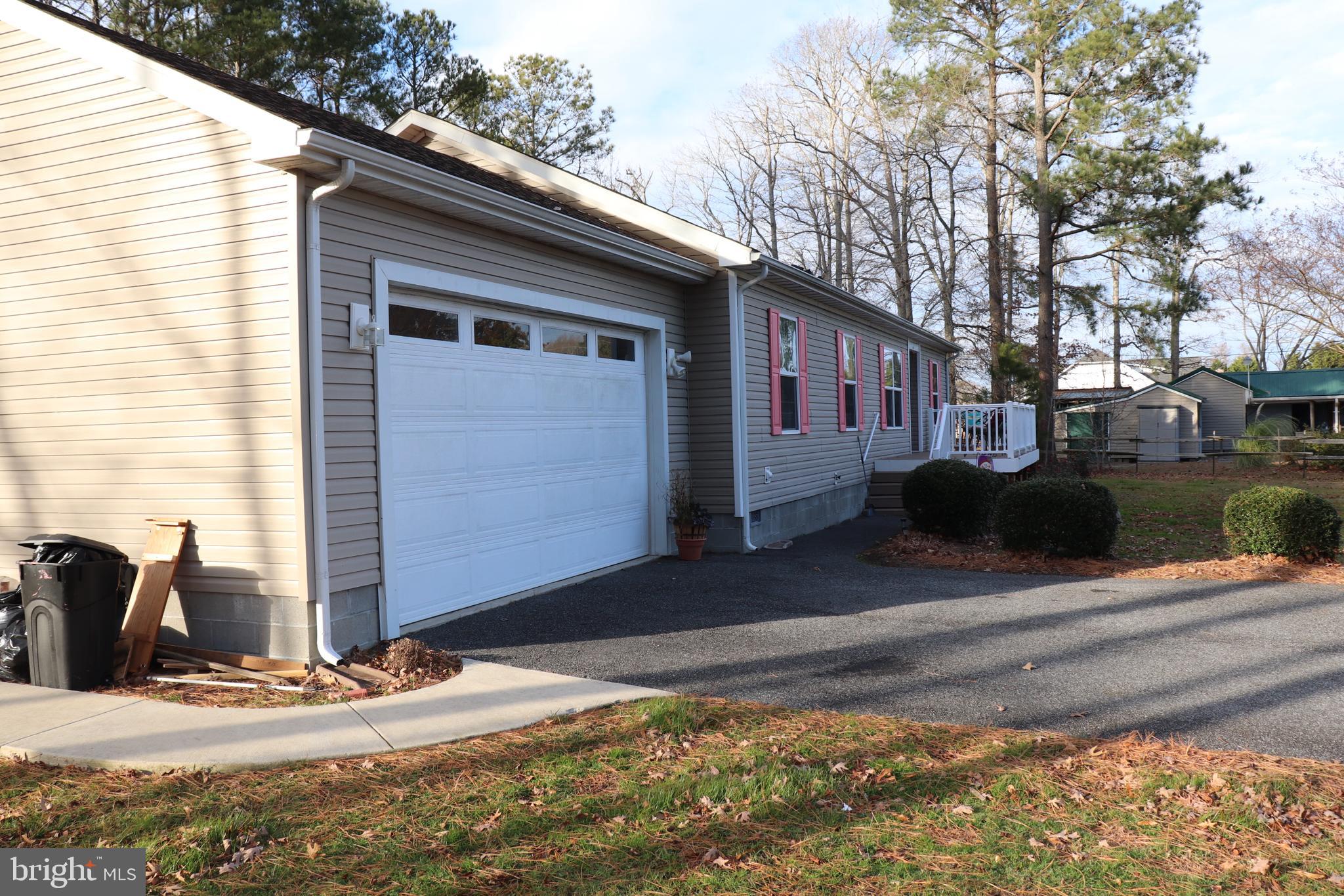 37602 FENWICK CIRCLE