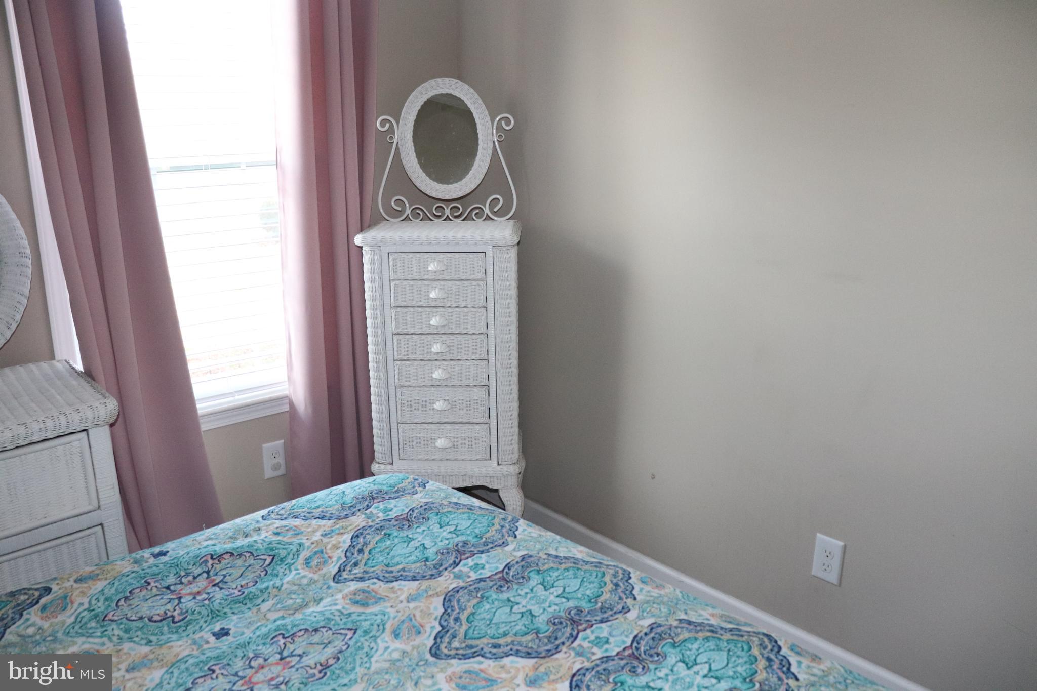 FENWICK WEST - Residential