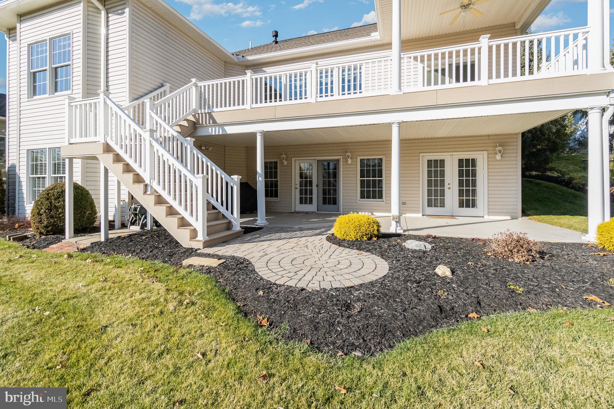 WITNEY RIDGE - Residential
