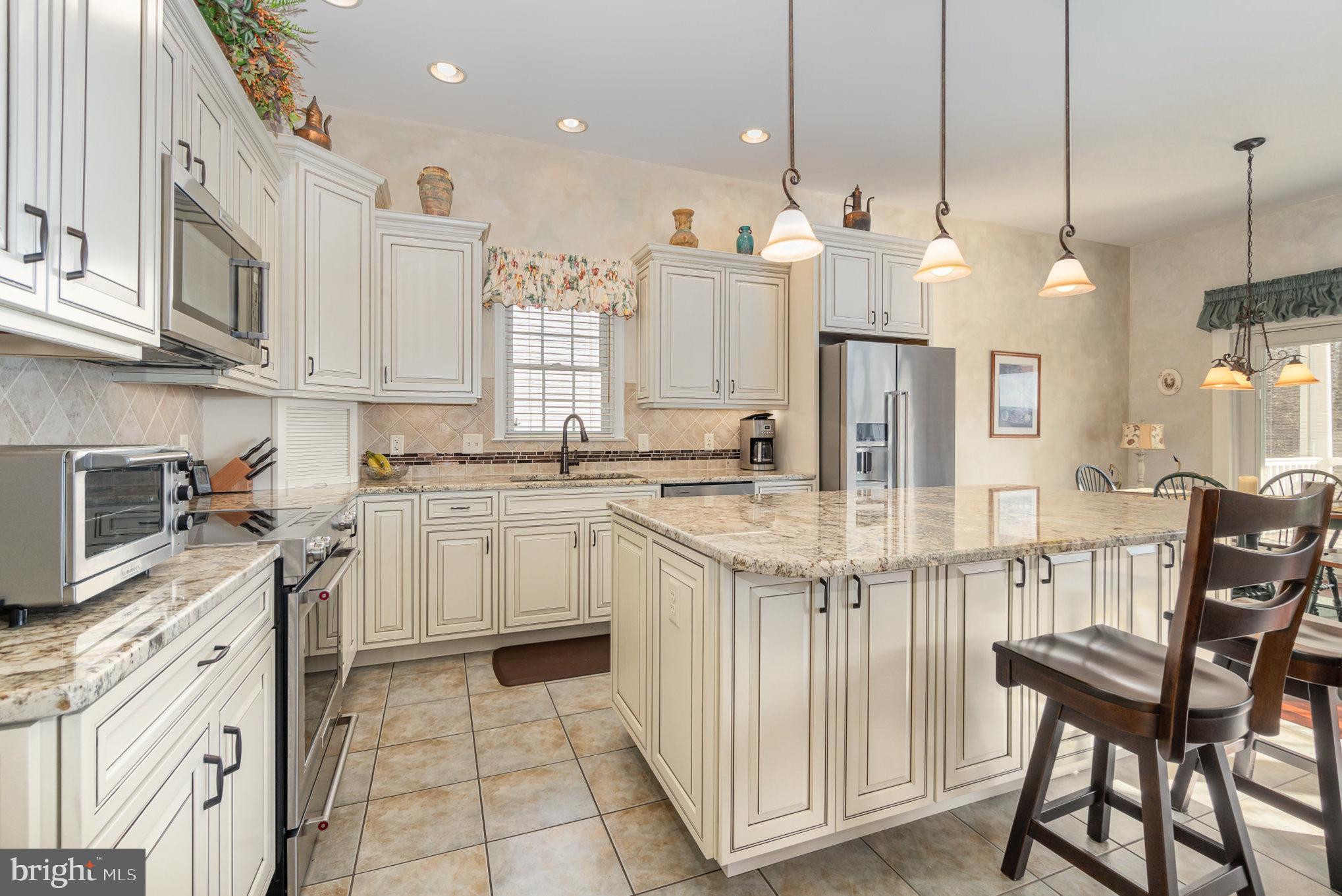 WITNEY RIDGE - Residential